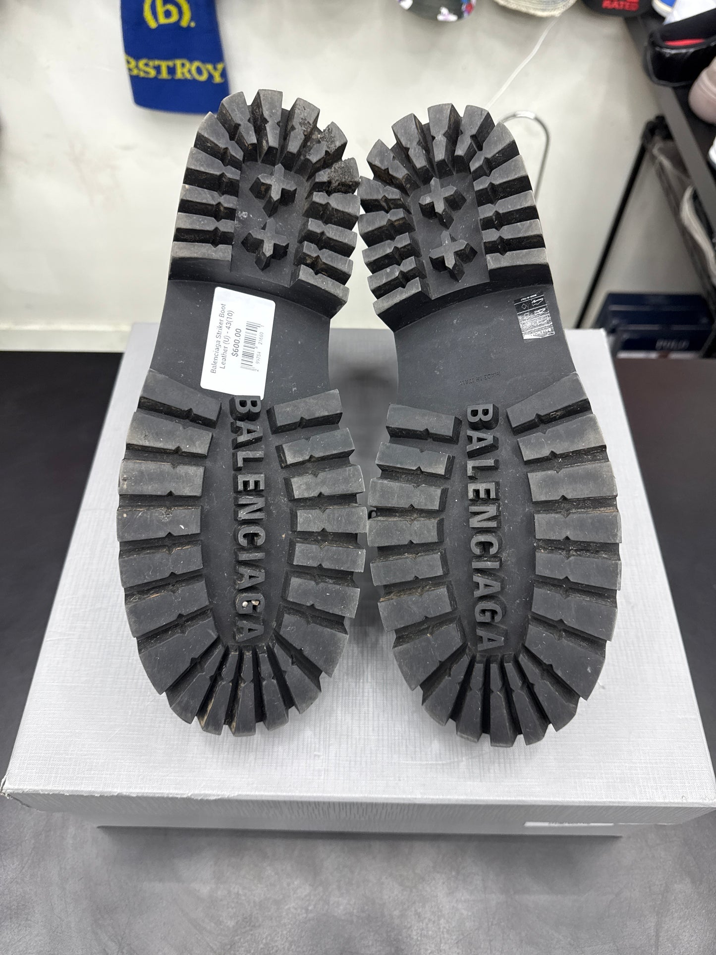 Balenciaga Striker Boot Leather (U) - 43(10)