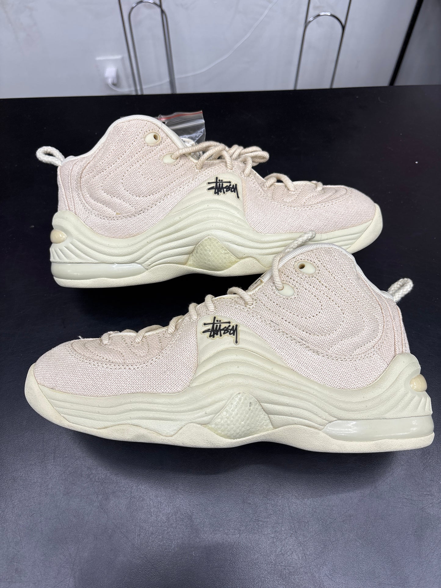 Stussy Penny Creme - 9.5M (NB)