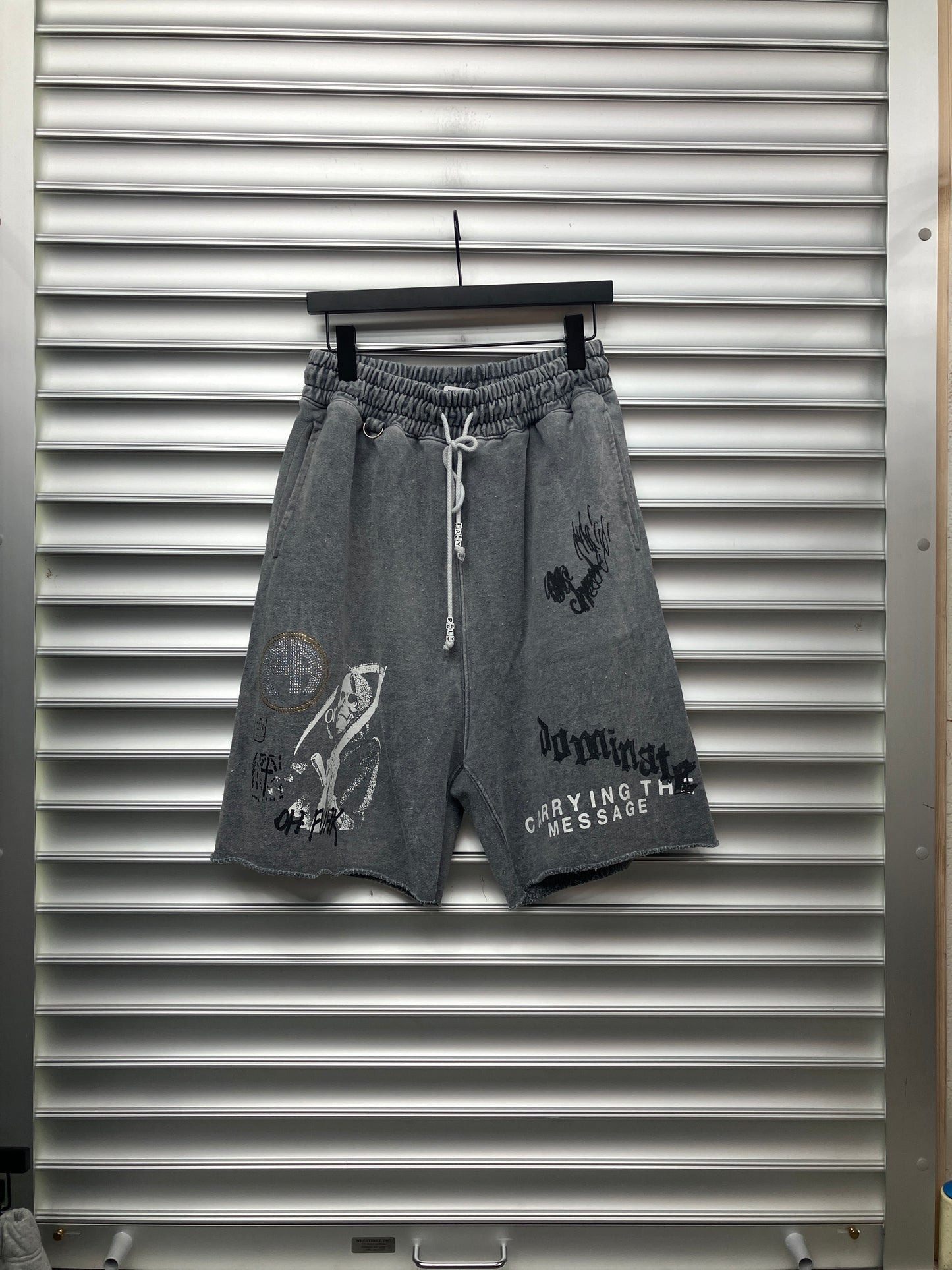 Paly Carrying The Message Sweat Shorts - L