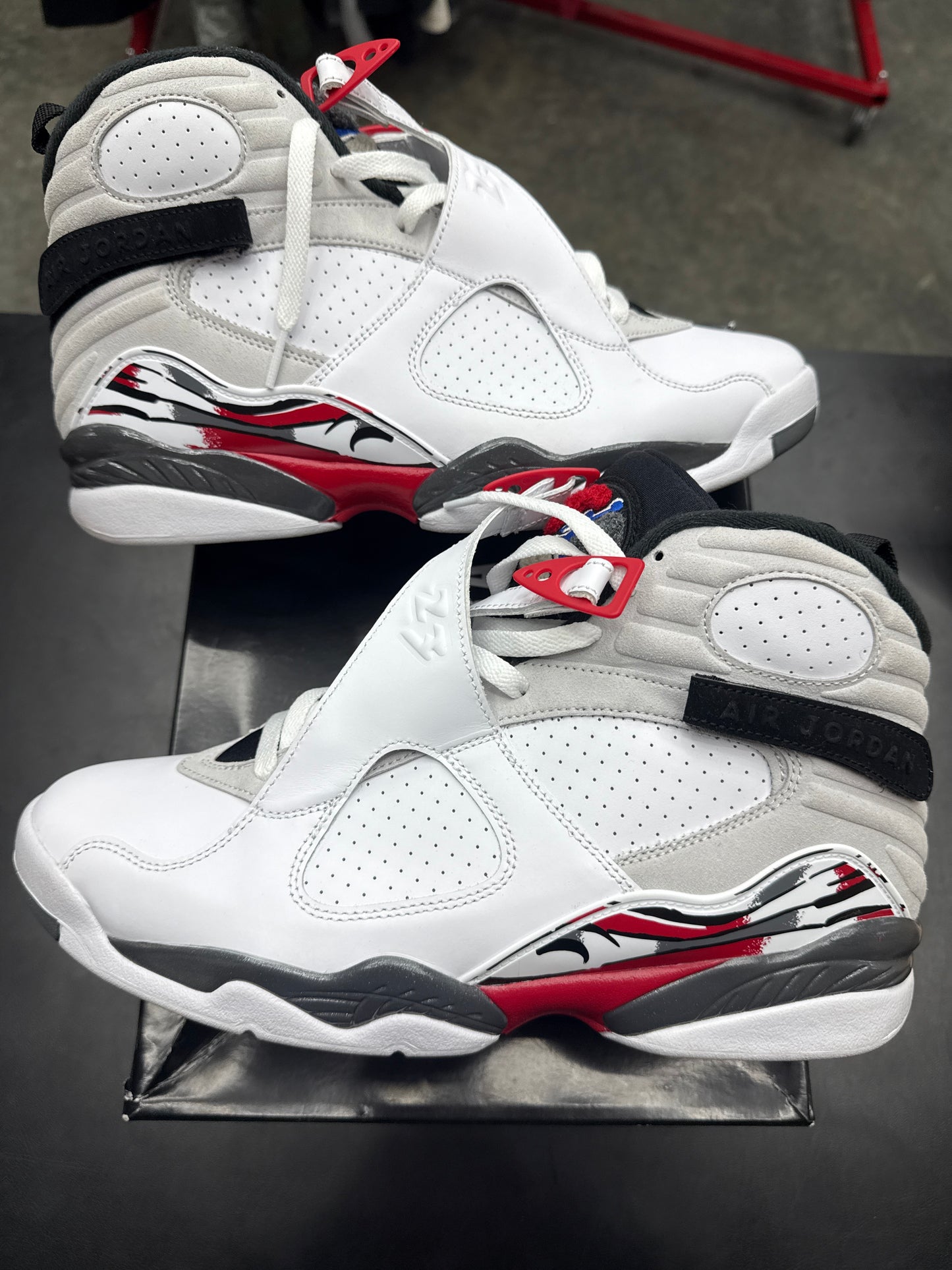 AJ8 Bugs Bunny (U) - 11.5M