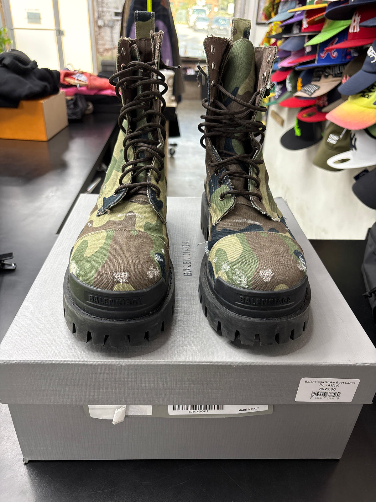 Balenciaga Strike Boot Camo (U) - 43(10)**