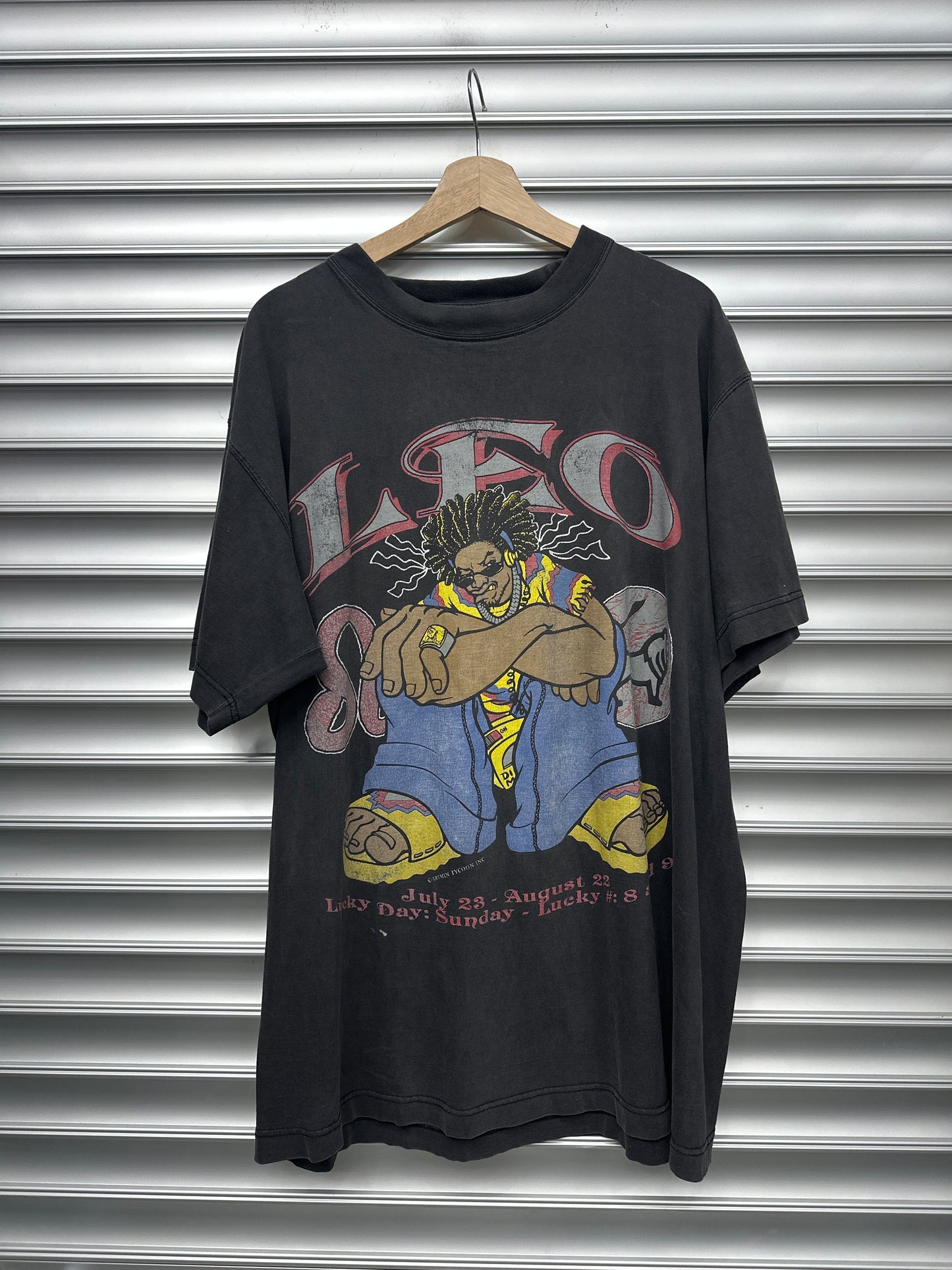 Vintage Leo Graphic Tee - XL **