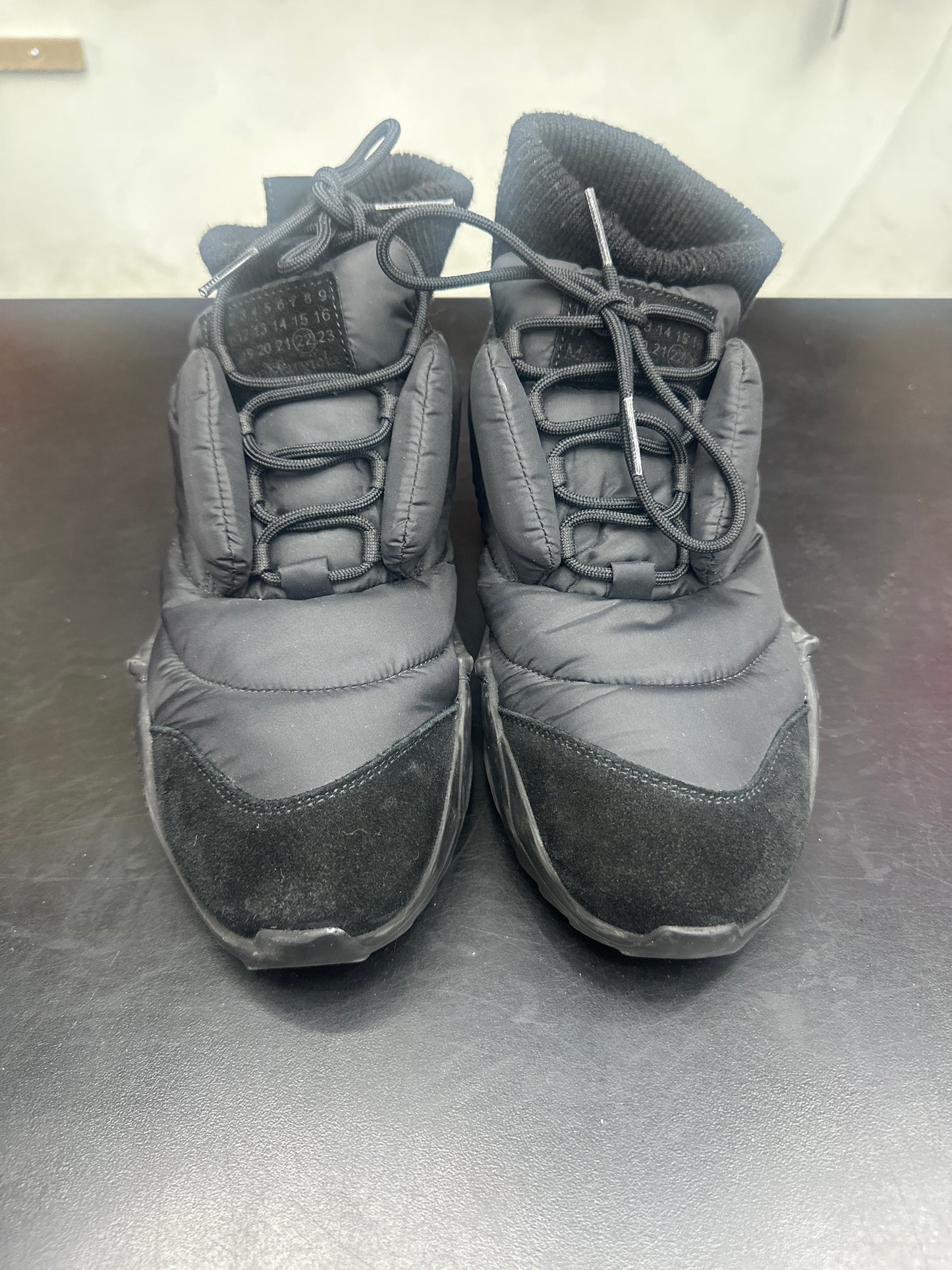 Maison Margiela Puffer High Black (U) - 41(8) (NB)