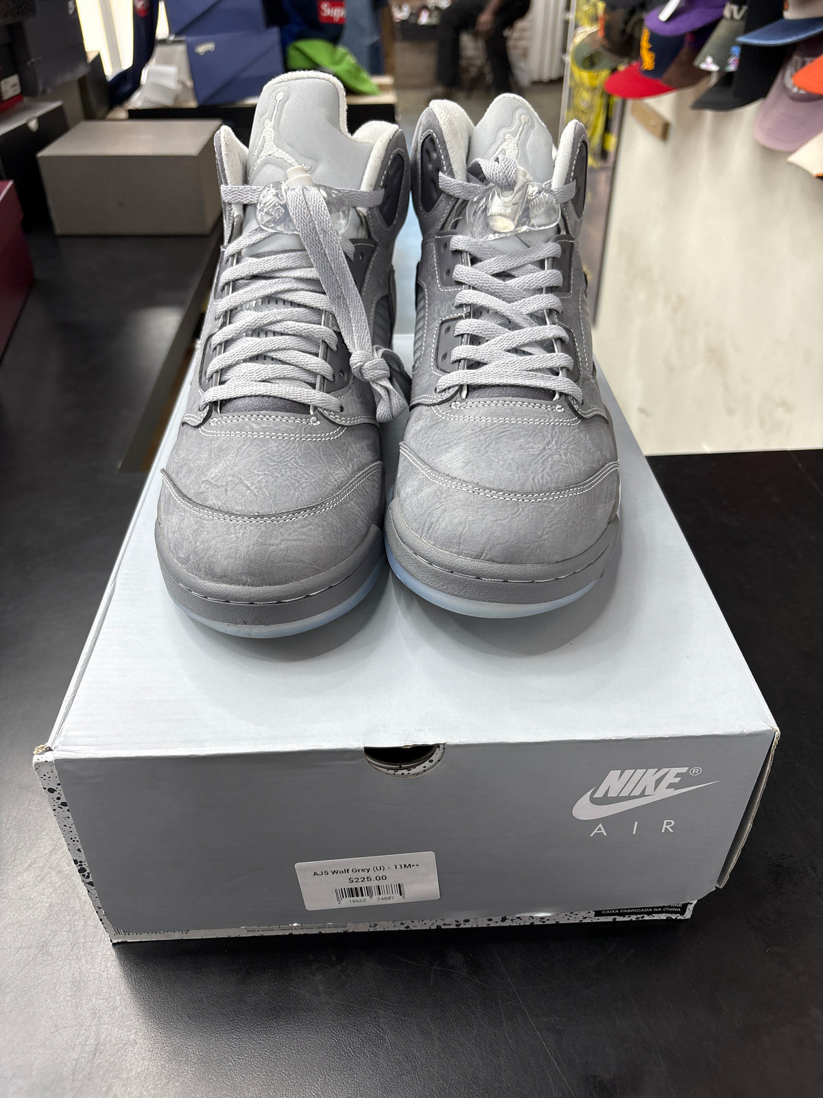 AJ5 Wolf Grey (U) - 11M**