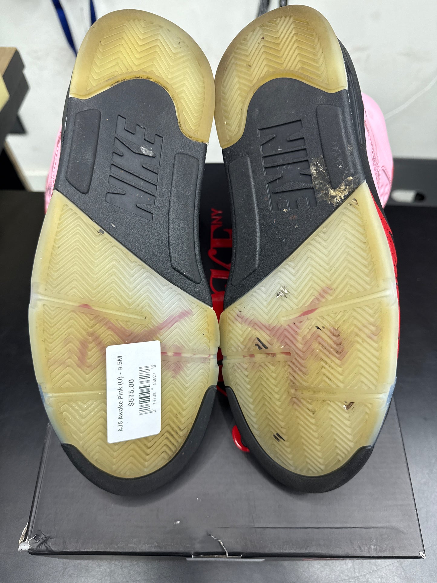 AJ5 Awake Pink (U) - 9.5M