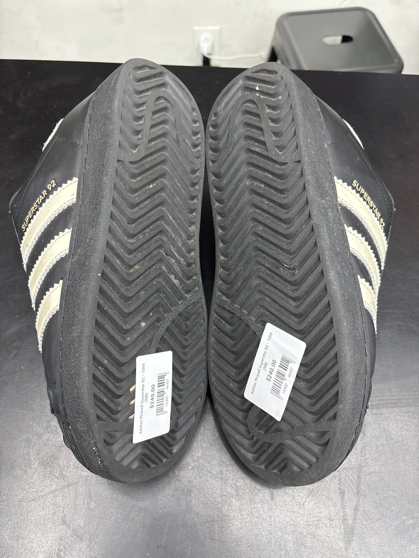 Adidas Pharell Superstar 92 - 10M (NB)