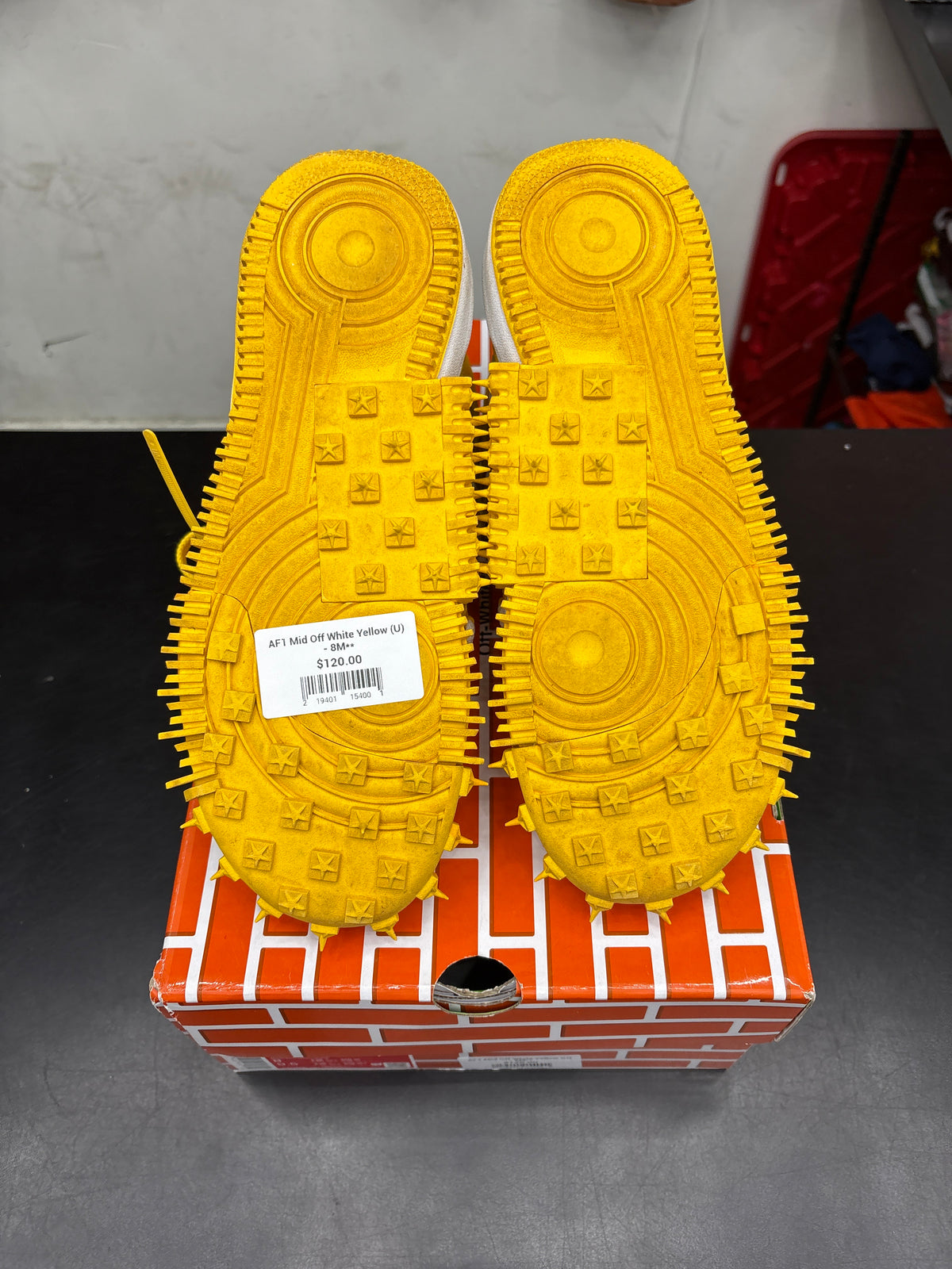 AF1 Mid Off White Yellow (U) - 8M**