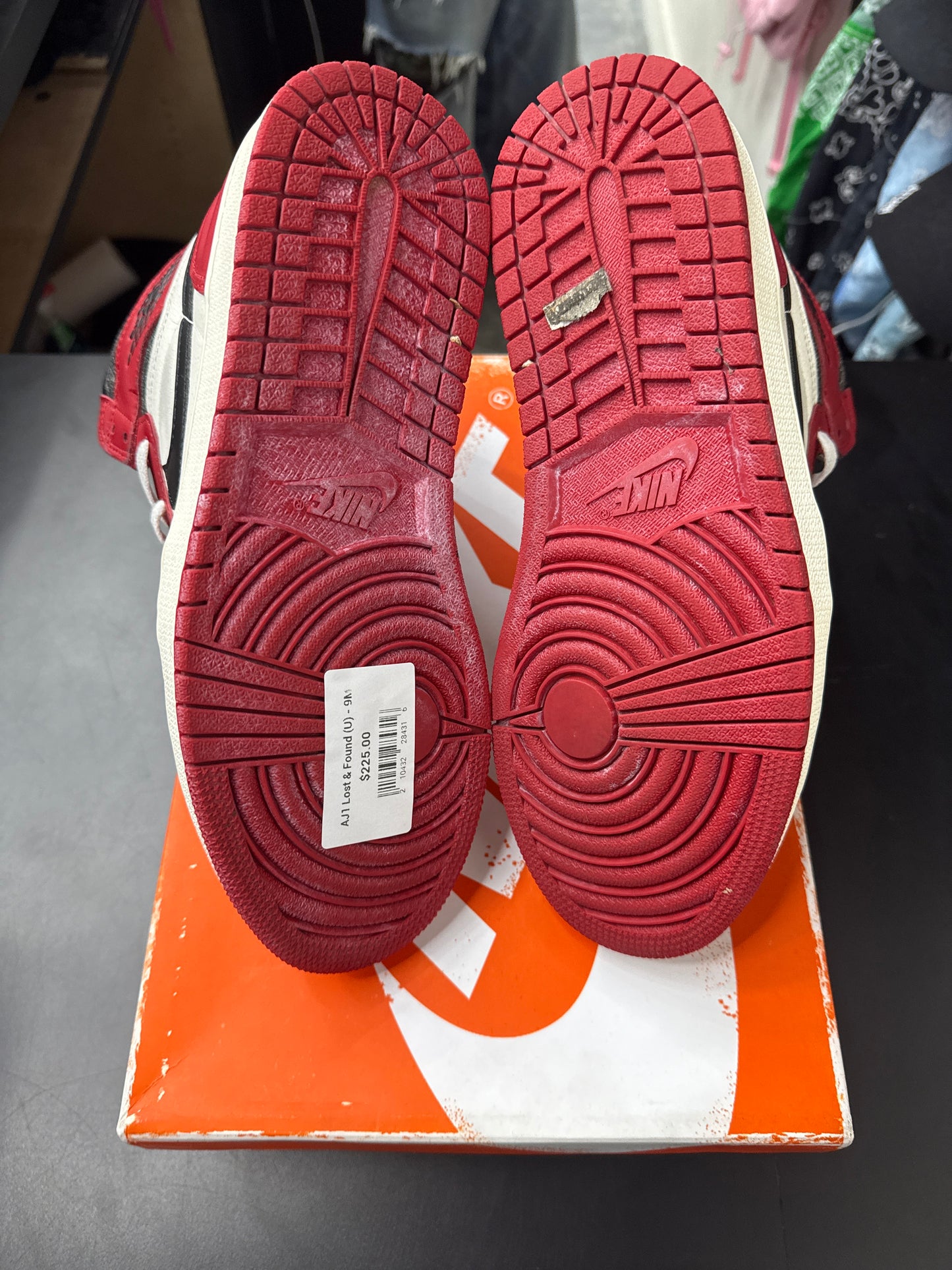 AJ1 Lost & Found (U) - 9M