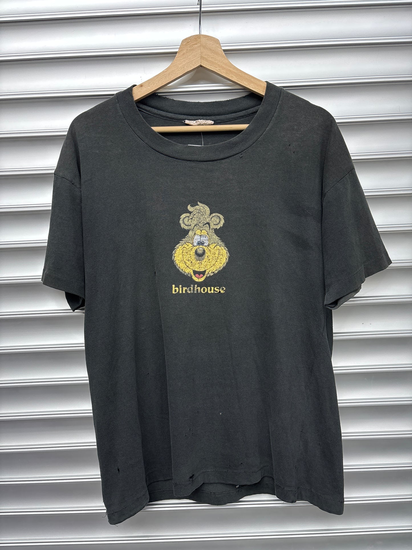 Vintage Birdhouse Bear Tee - L