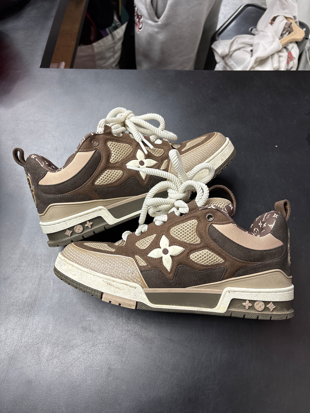 Louis Vuitton SK8 Brown (U) - 10.5M (NB)**