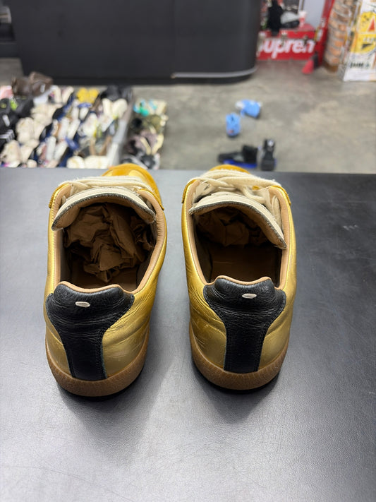 Maison Margiela Replica Gold (U) - 44(11) (NB)