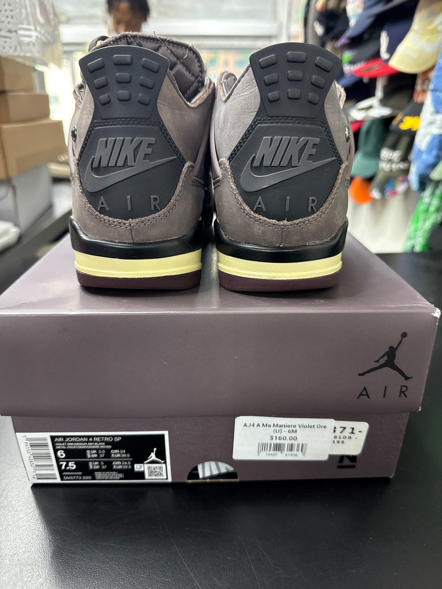 AJ4 A Ma Maniere Violet Ore (U) - 6M