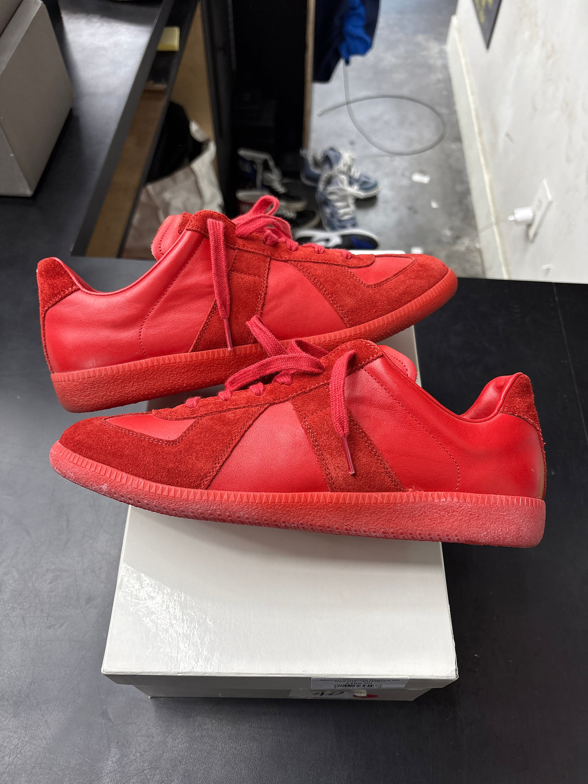 Maison Margiela Replica All Red (U) - 43(10)**
