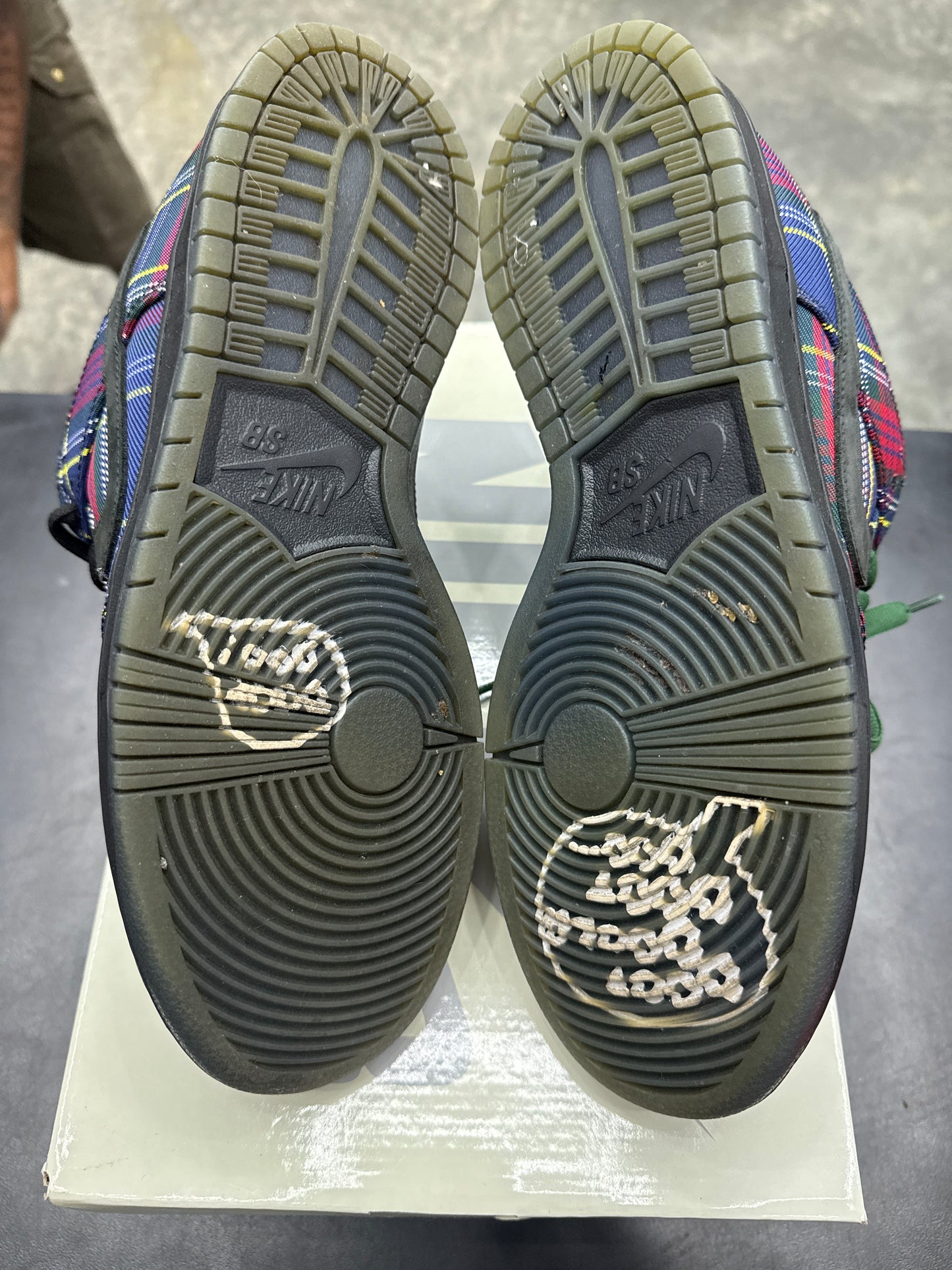 Dunk Low SB Nardwaur (U) - 10M