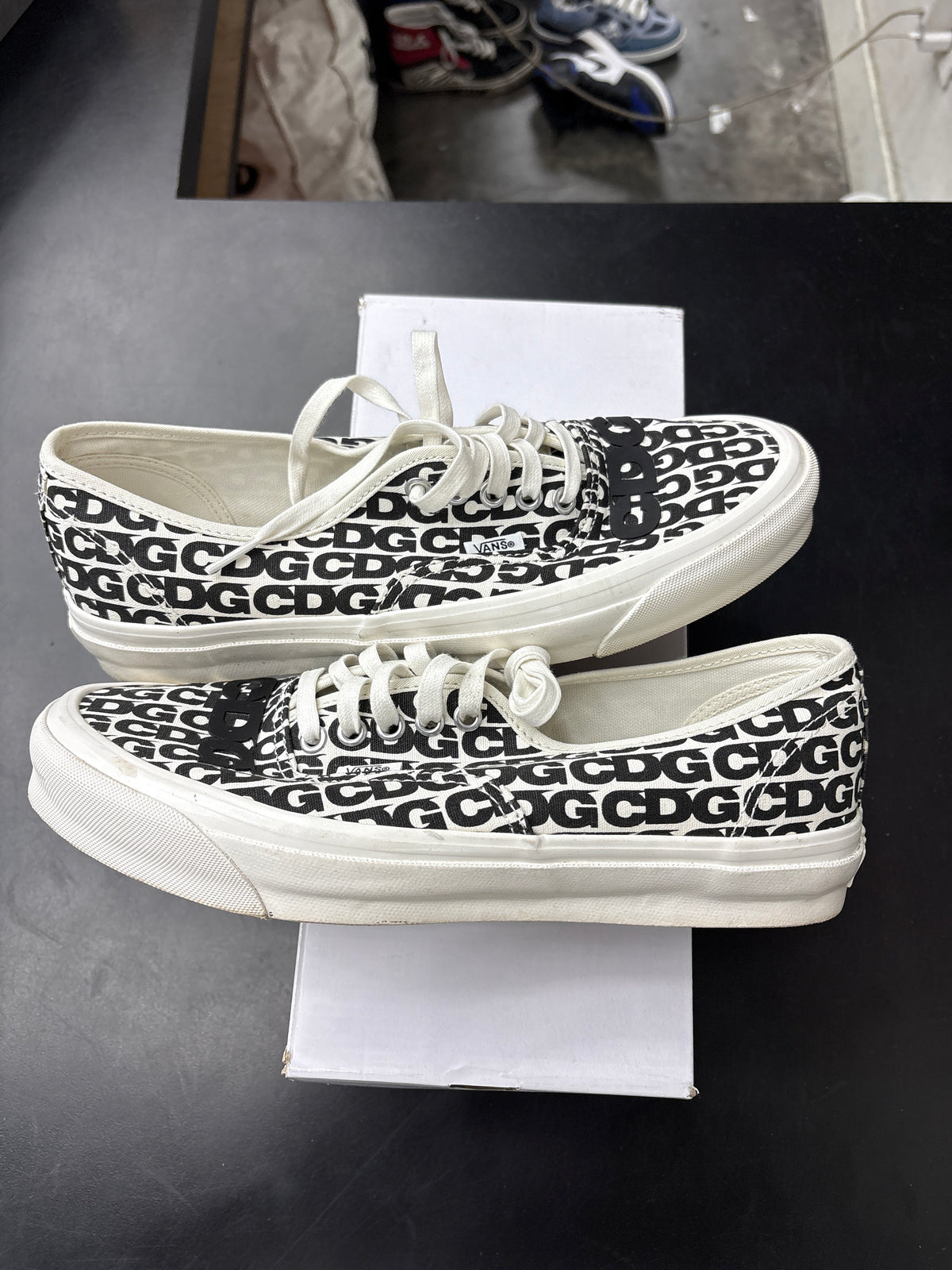 Vans Authentic CDG (U) - 9.5M**
