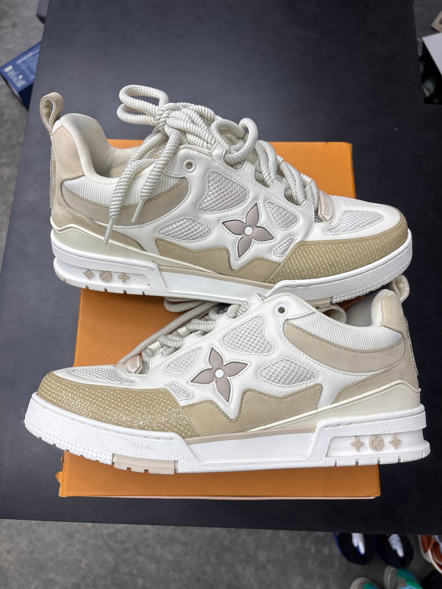 Louis Vuitton SK8 Beige (U) - 13M