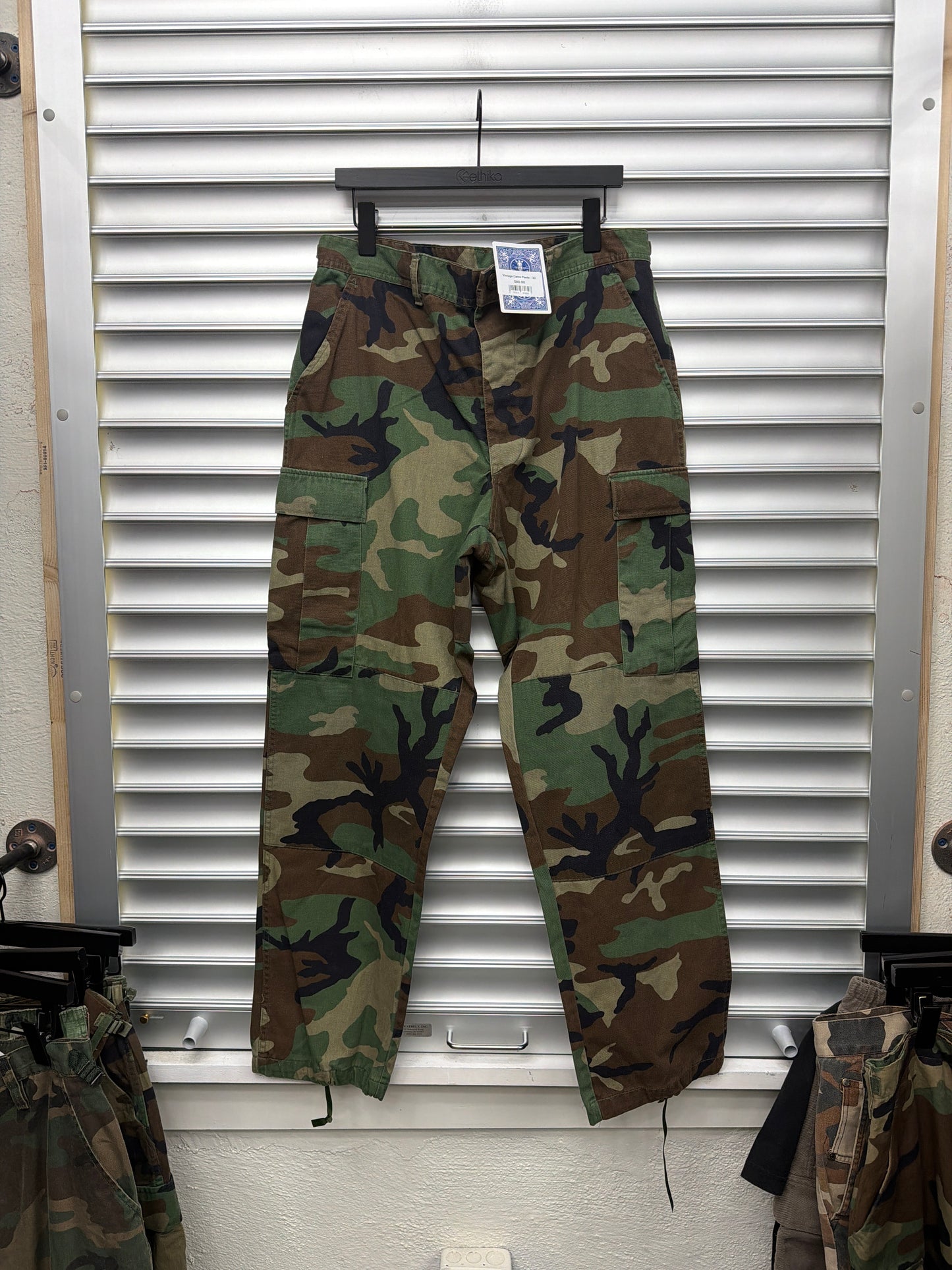 Vintage Camo Pants - 32