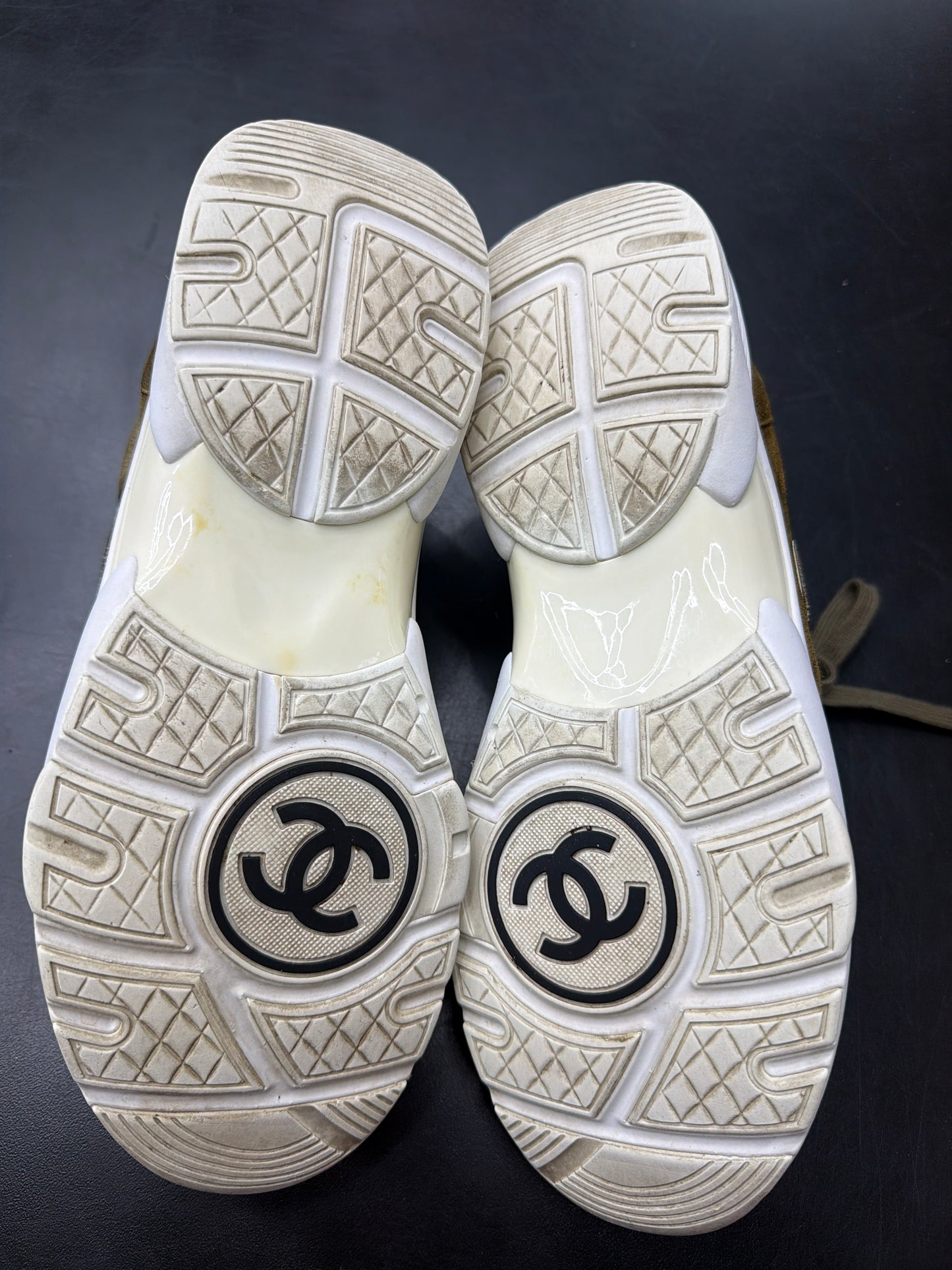 Chanel Trainer Brown/Olive (U) - 41(8) (NB)