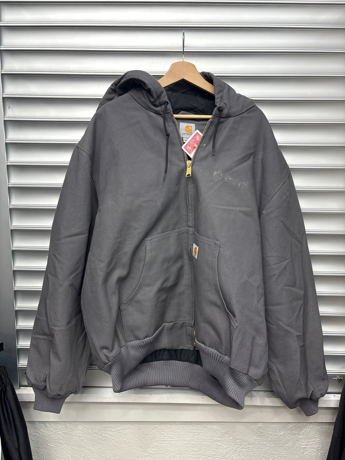 Vintage Grey Carhartt Hooded Jacket - XL**