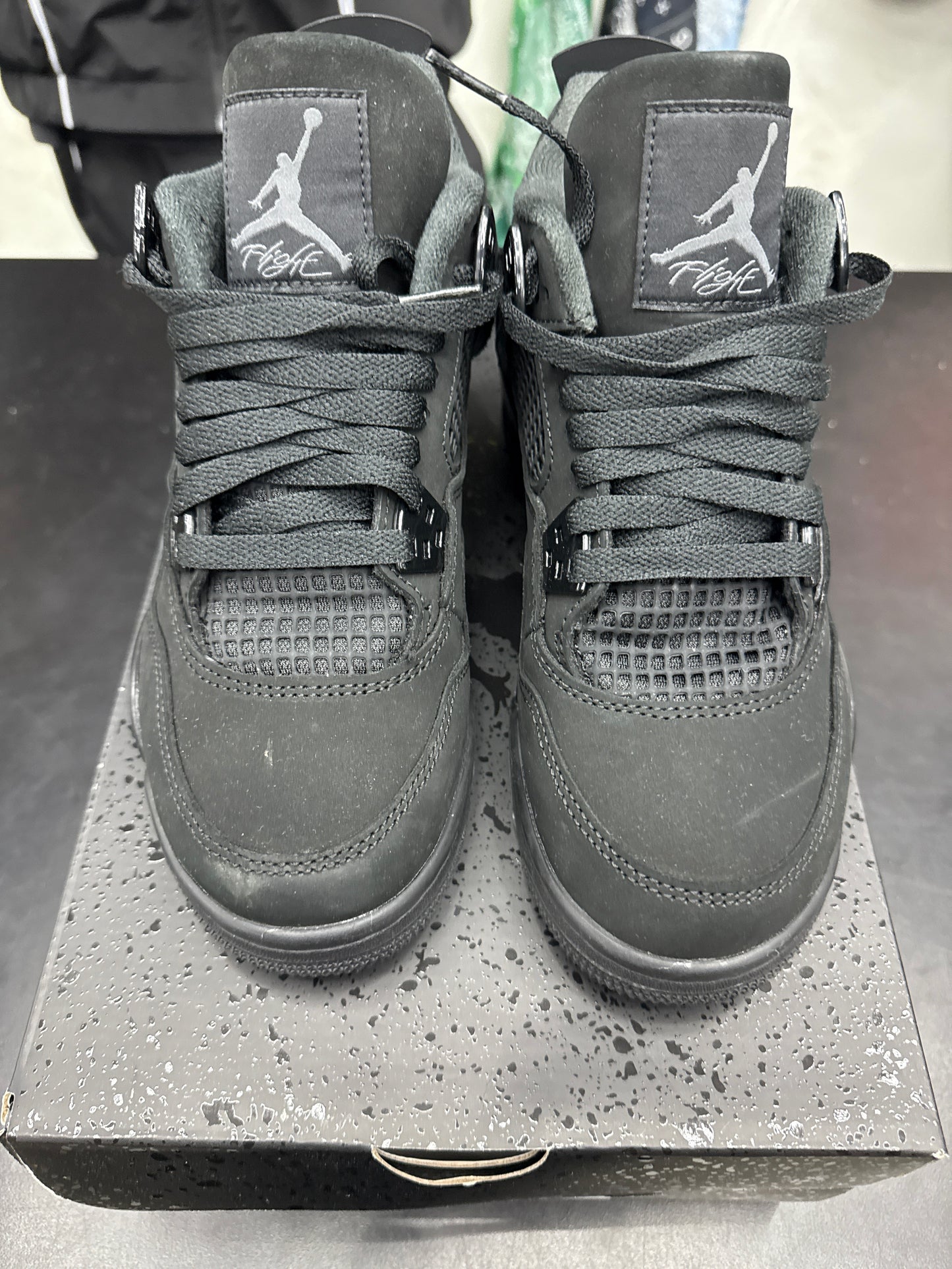 AJ4 Black Cat (U) - 5.5Y