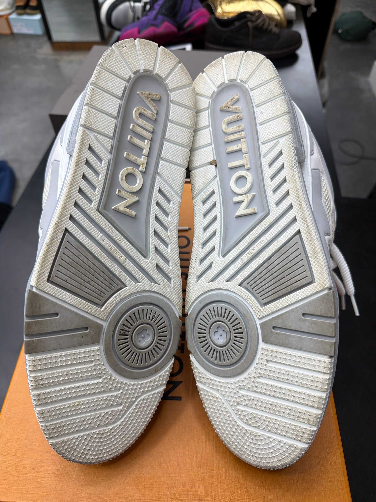 Louis Vuitton SK8 Grey (U) - 13M