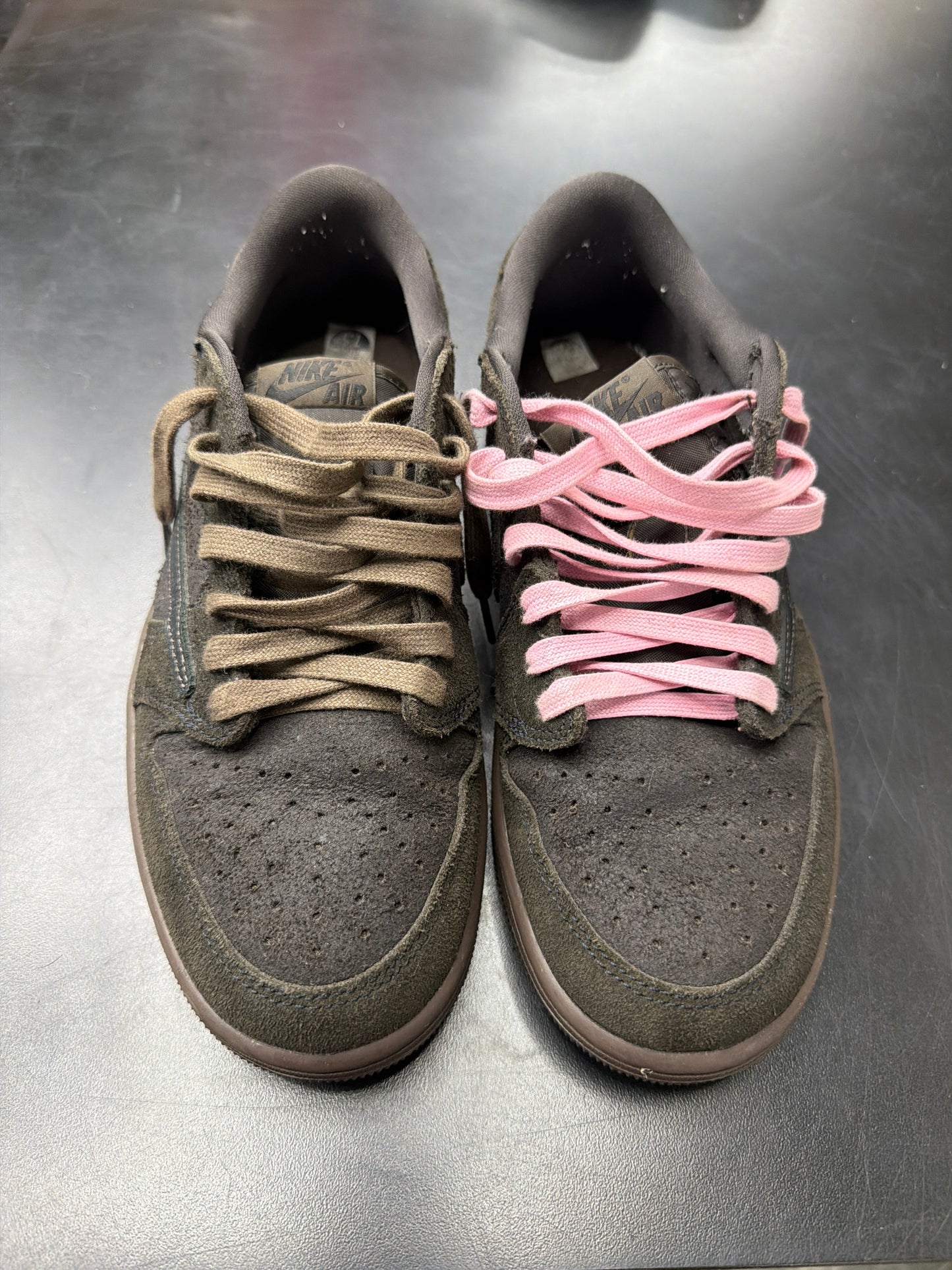 AJ1 Low Travis Scott Velvet Brown (U) - 7.5M (NB)
