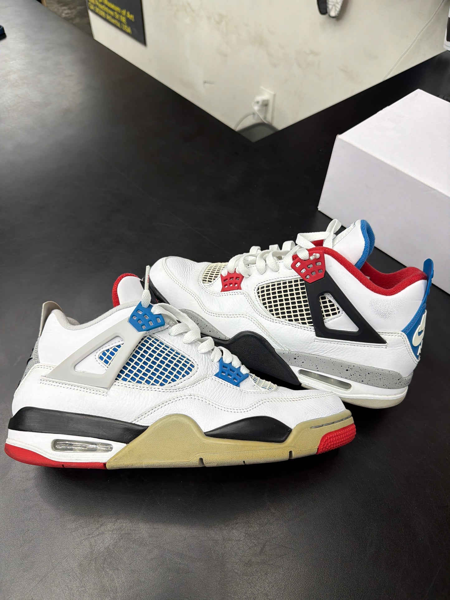 AJ4 What The (U) - 10M (NB)