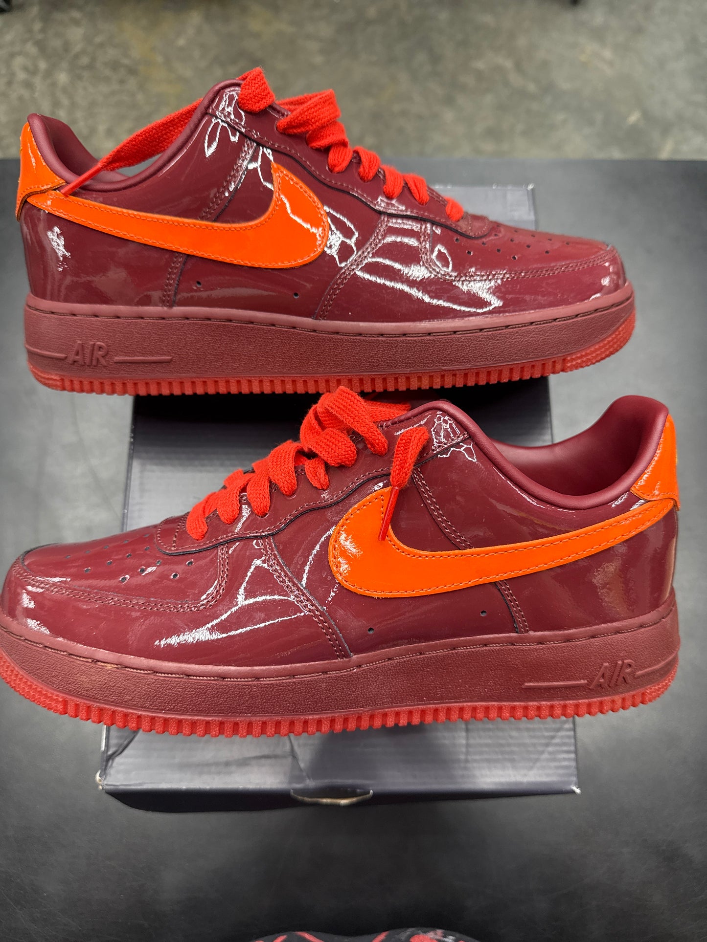 AF1 Patent Dark Team Red (U) - 10M