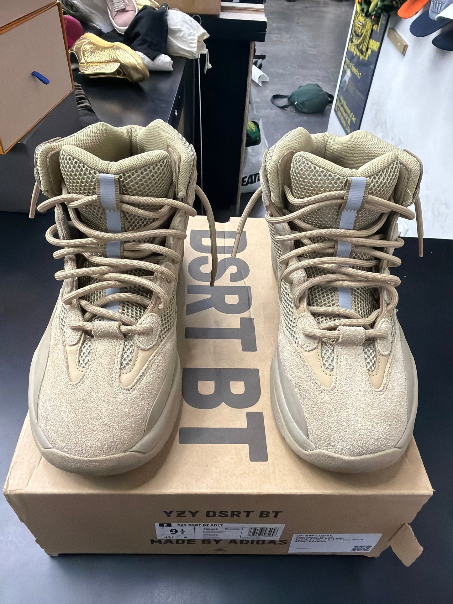 Yeezy Boot Desert Rock (U) - 9.5M