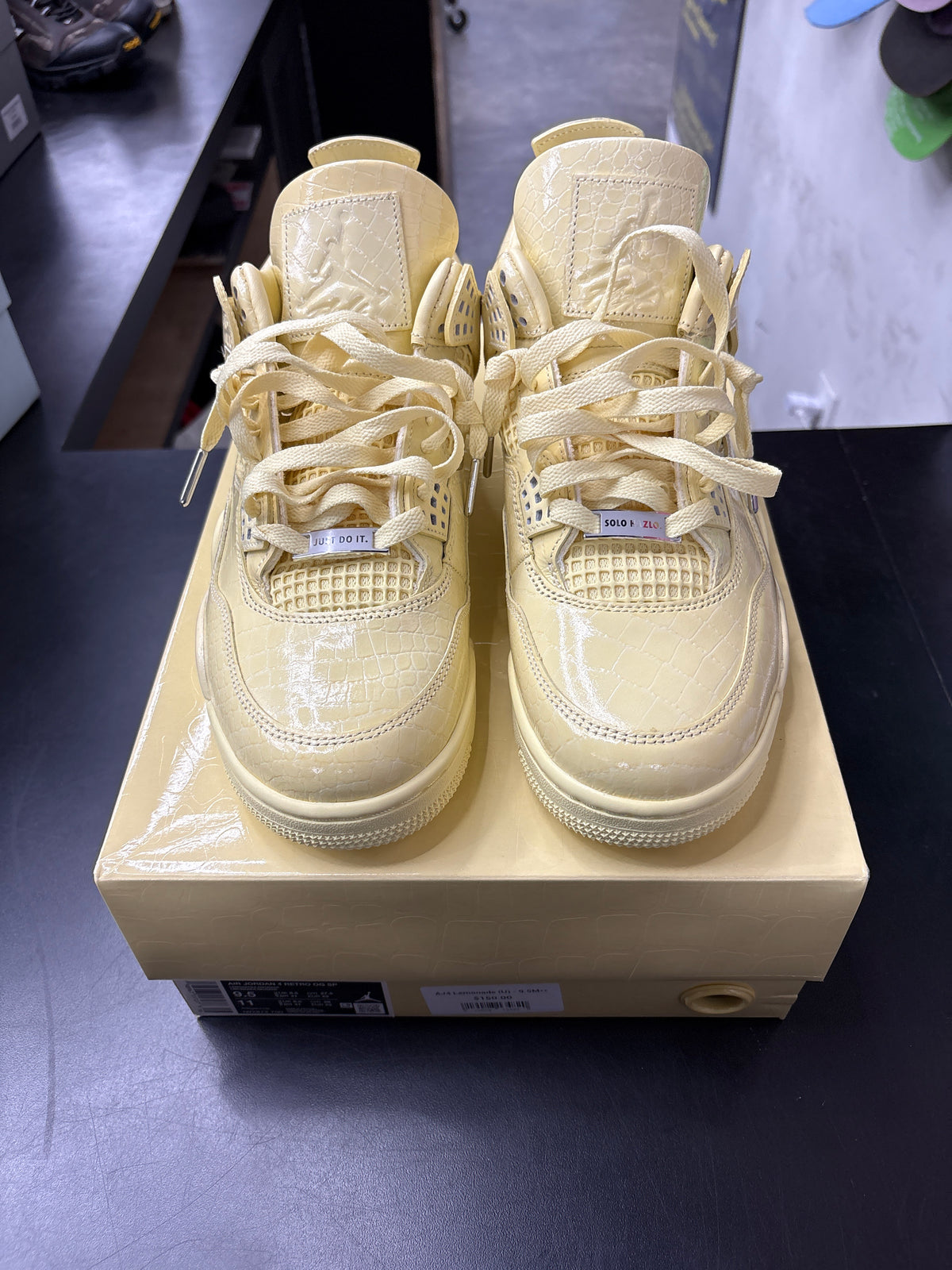 AJ4 Lemonade (U) - 9.5M**