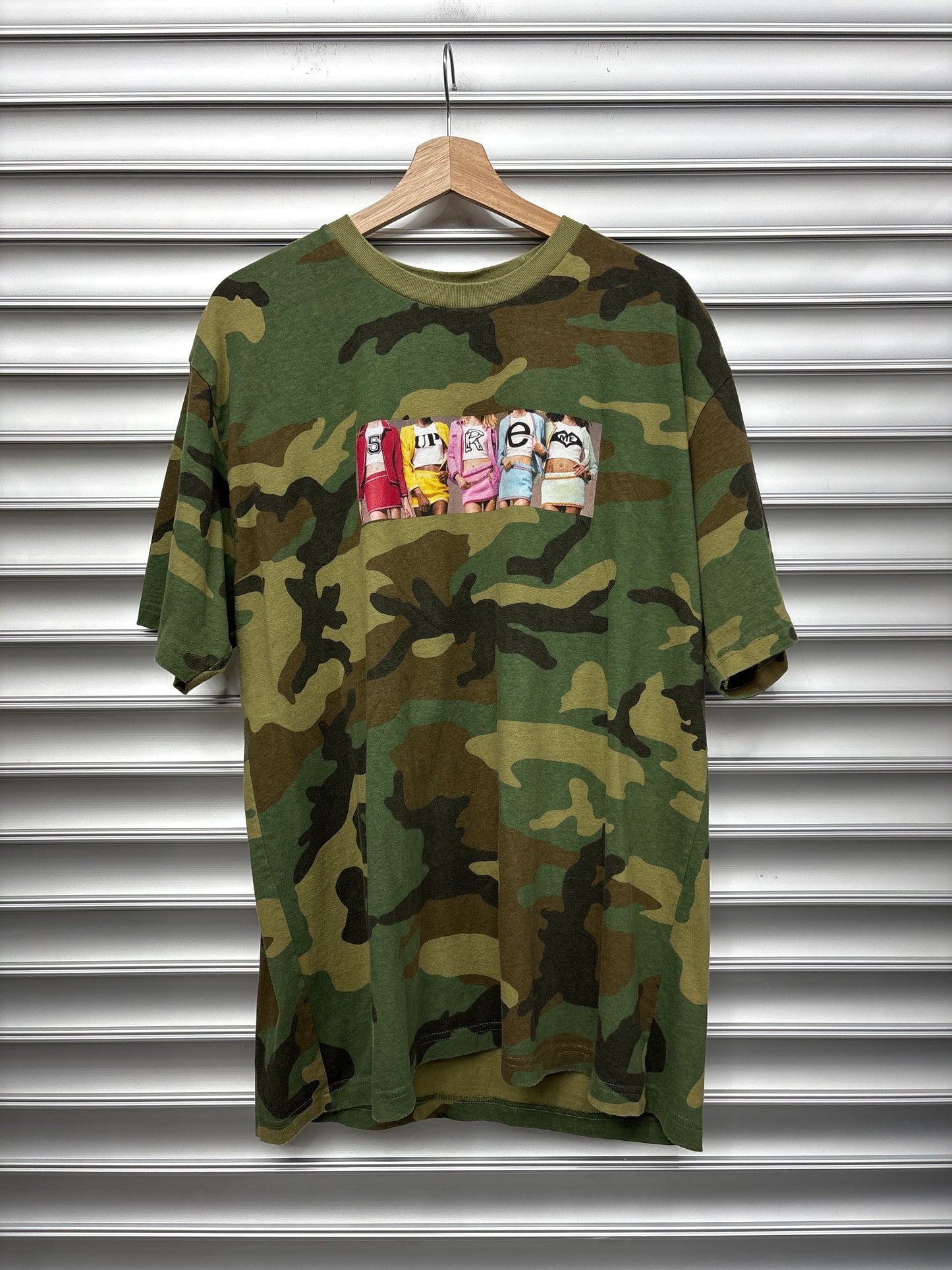 Supreme Camo Girl Tee - XL