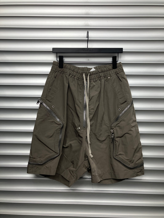 Rick Owens Dark Dust Cargo Bela Shorts - 48