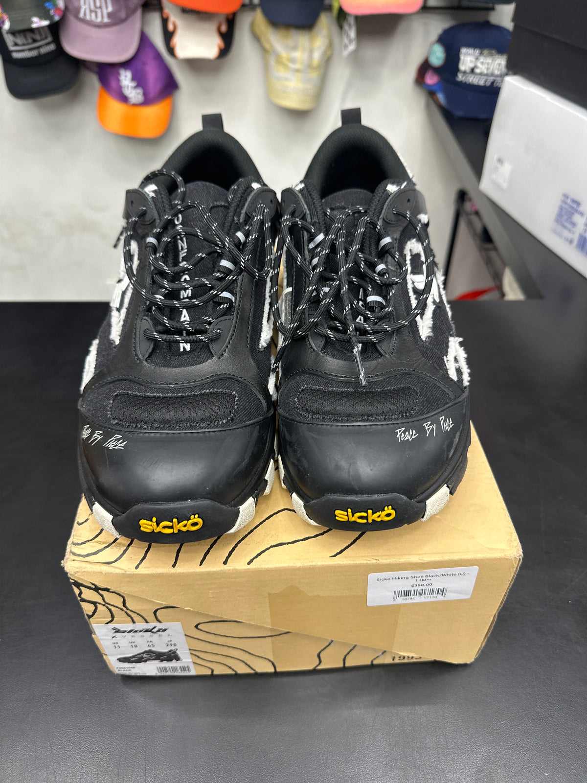 Sicko Hiking Shoe Black/White (U) - 11M**