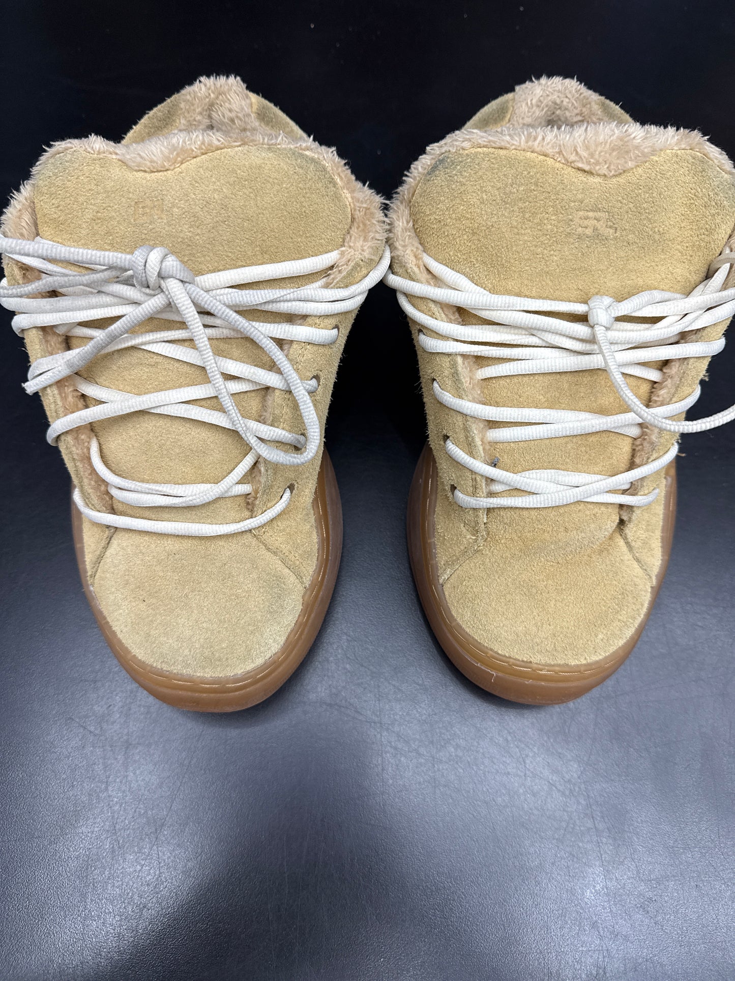 ERL Vamp Sand (U) - 8M (NB)