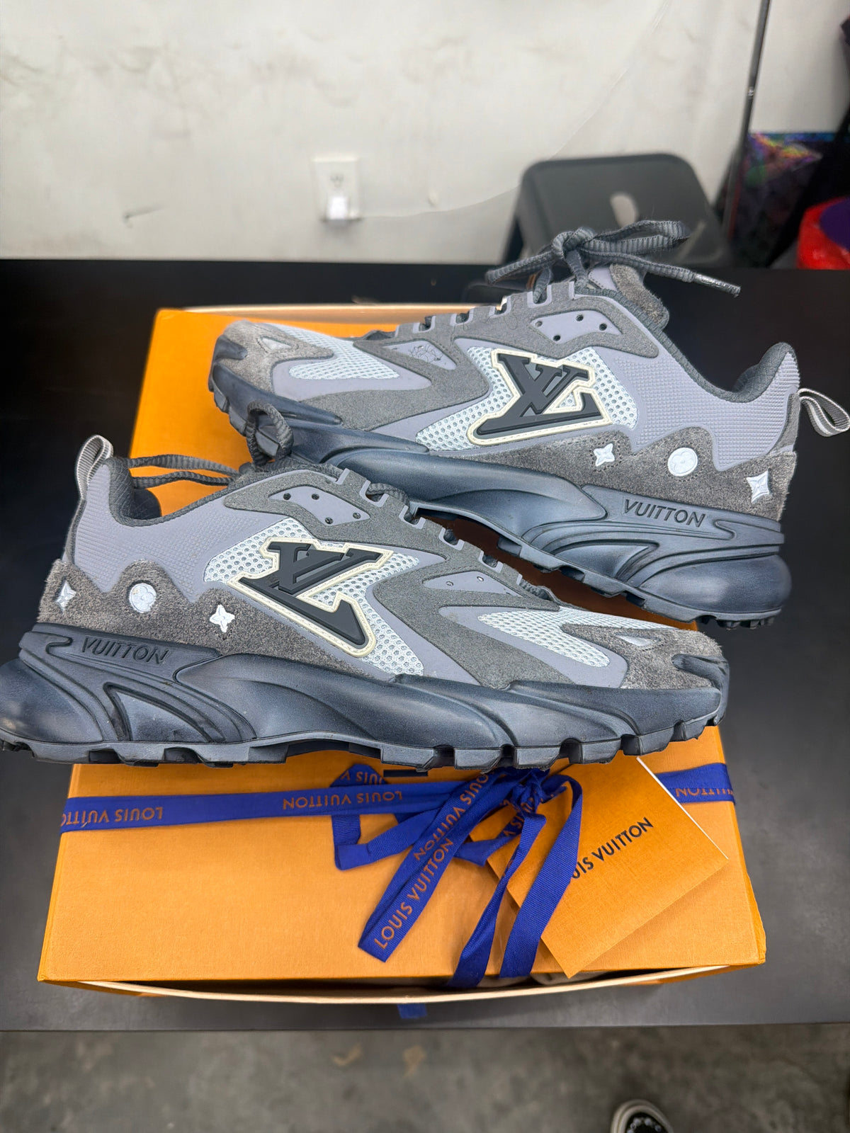 Louis Vuitton Tactic Runner Grey (U) - 7.5M**