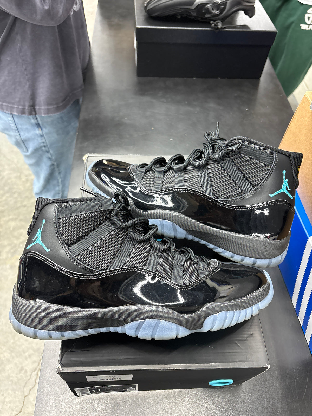 AJ11 Gamma Blue (U) - 11M**