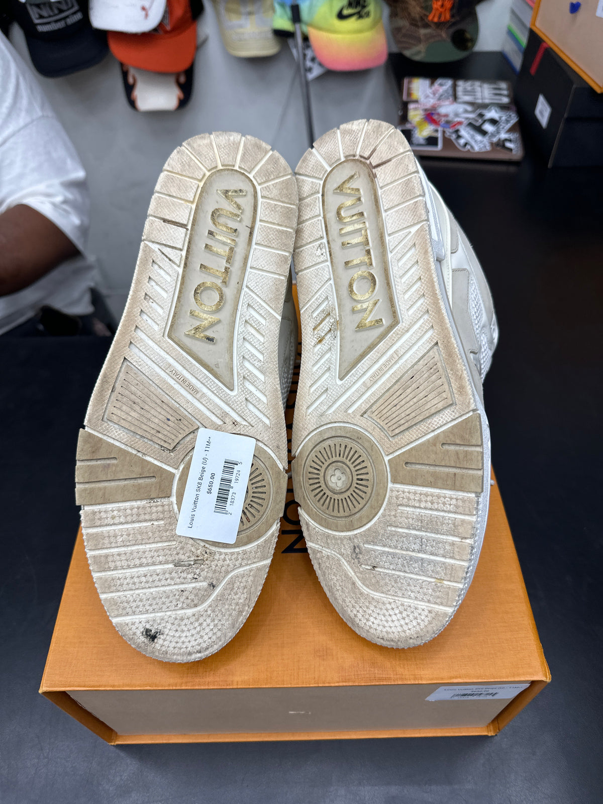Louis Vuitton SK8 Beige (U) - 11M**