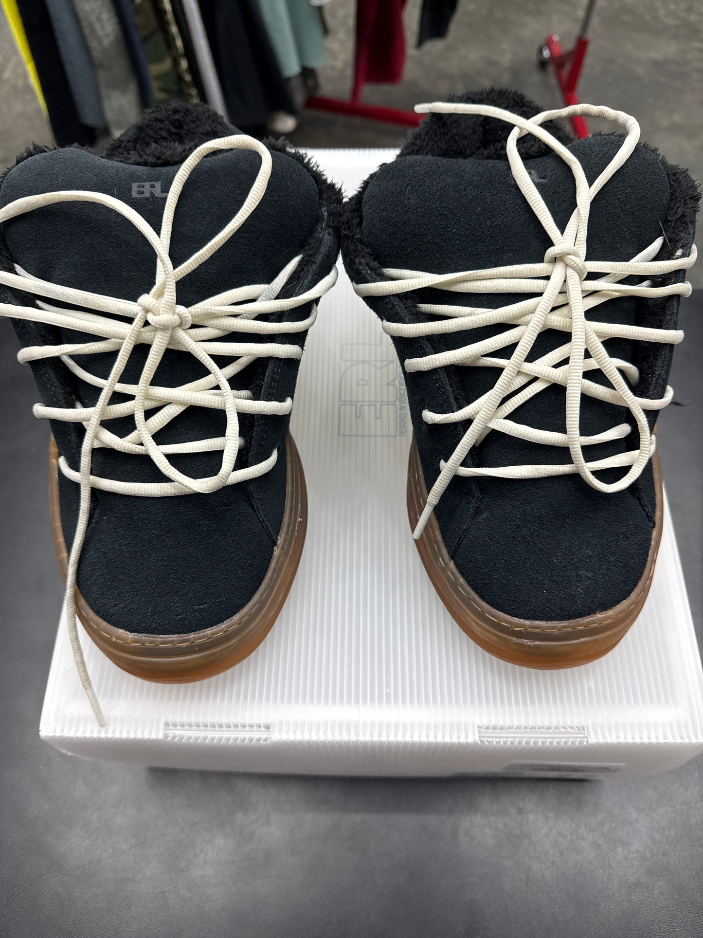 ERL Vamp Black (U) - 10M
