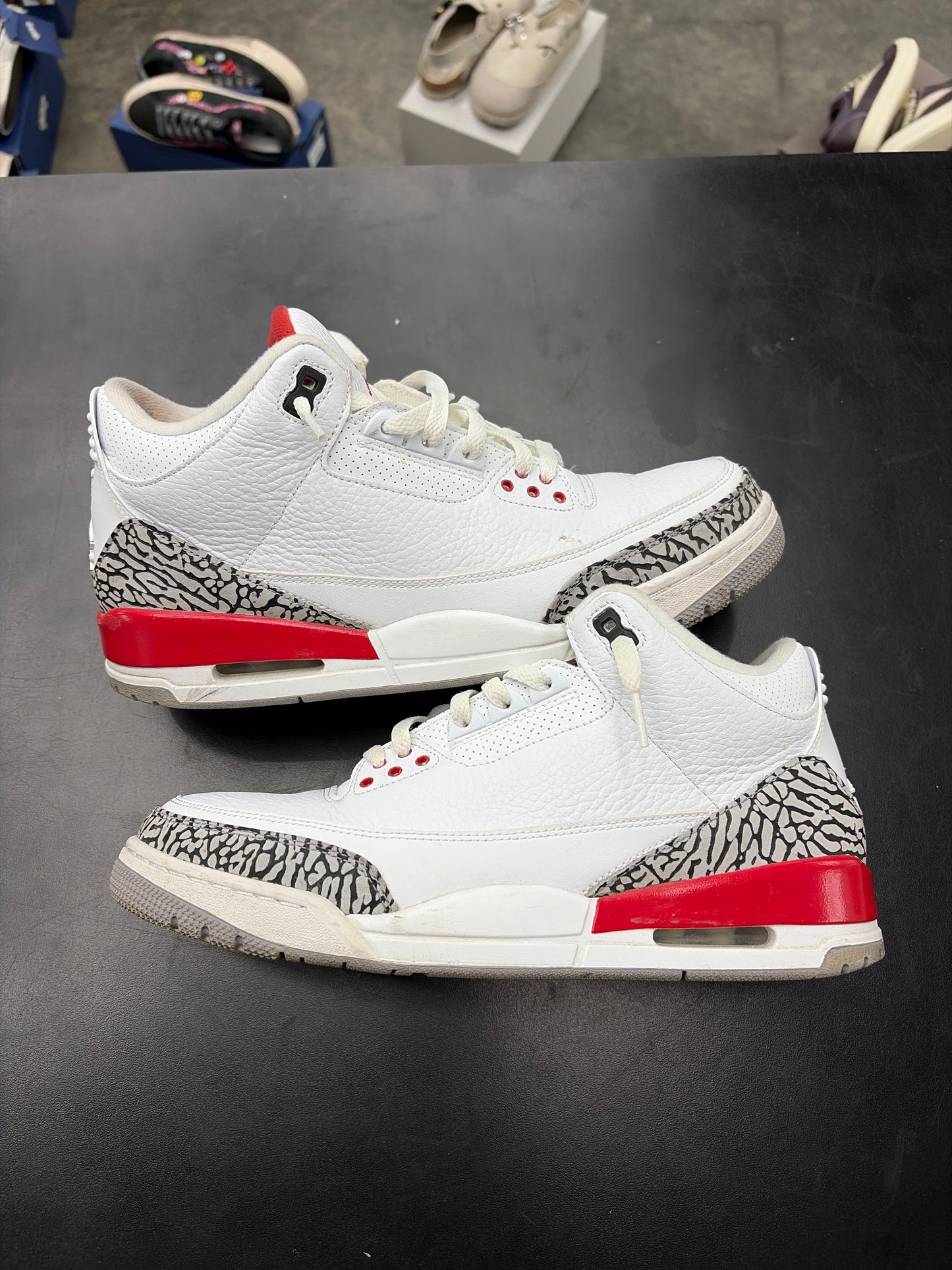 AJ3 Hall Of Fame (U) - 11M (NB)