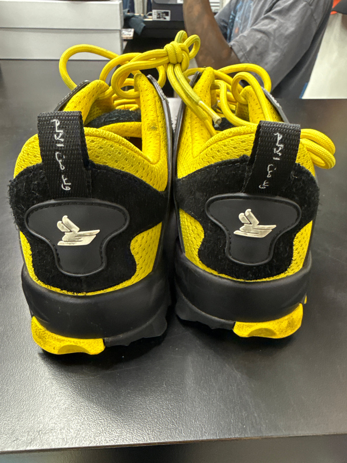 Sicko Hiking Shoe Lightning Yellow (U) - 10M (NB)**