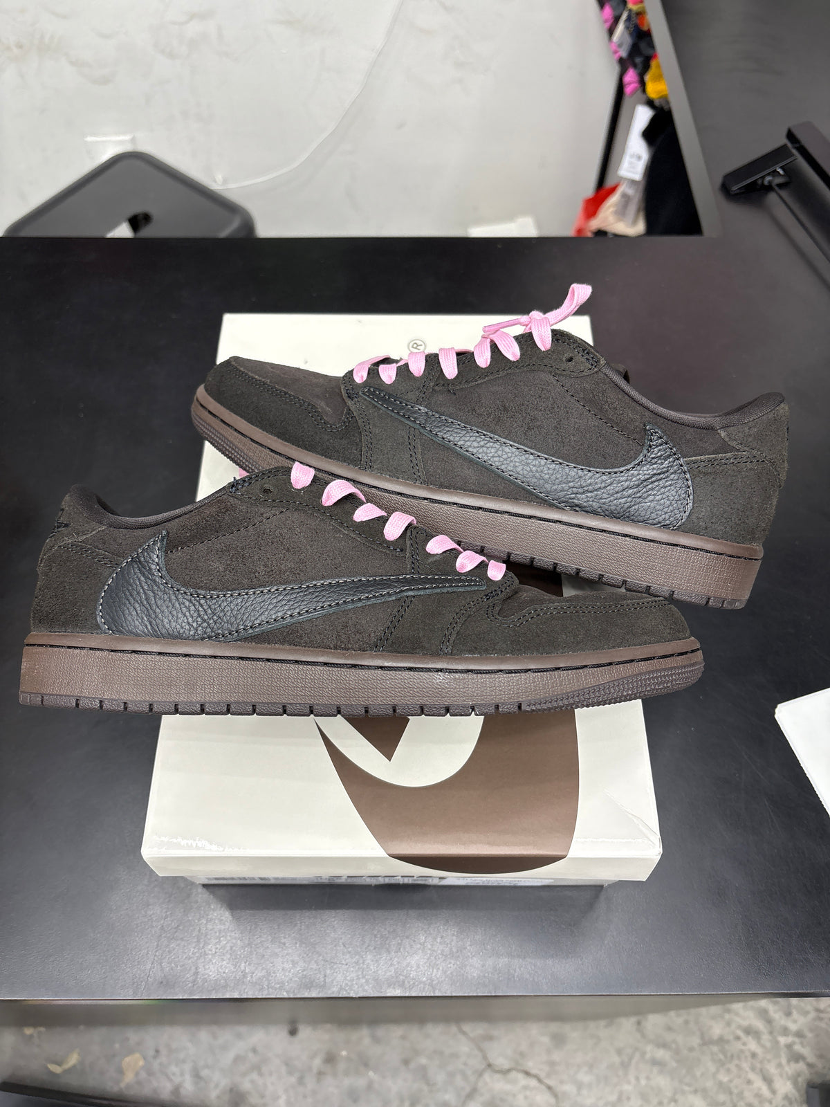 AJ1 Low Travis Scott Velvet Brown (U) - 9M**