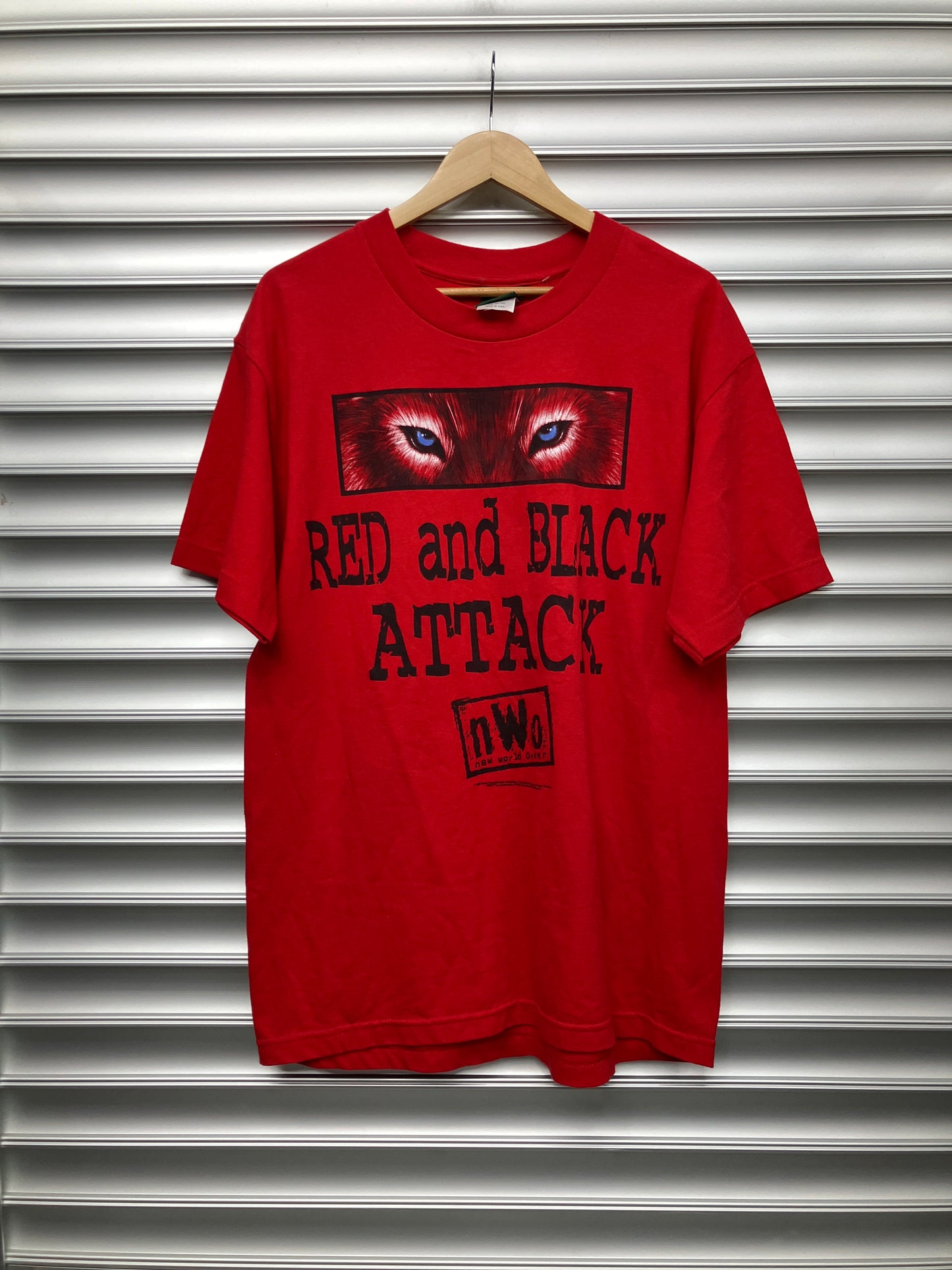 Vintage NWO Wolf Eyes Tee - L