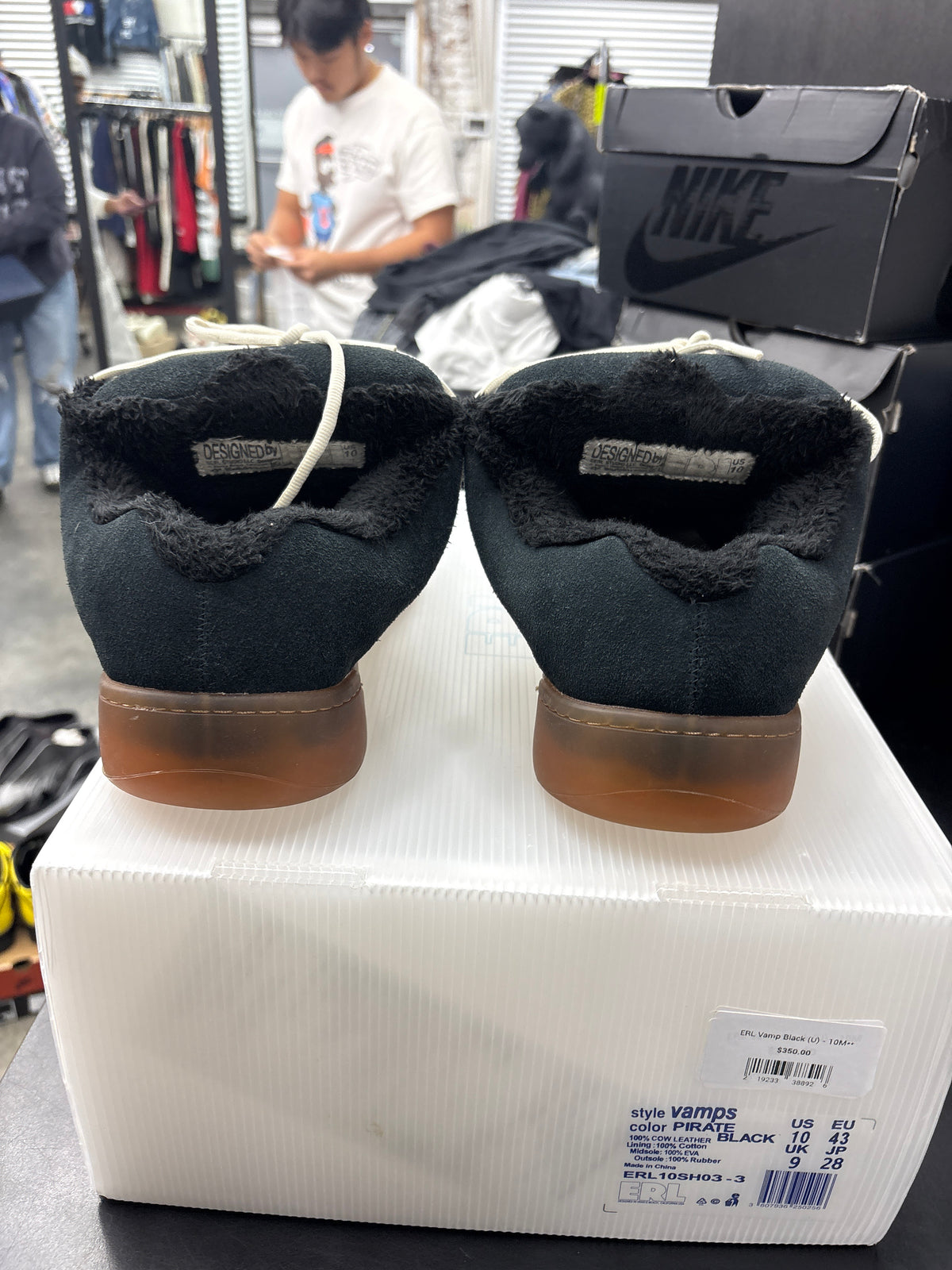 ERL Vamp Black (U) - 10M**