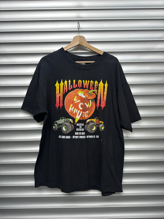 Vintage Halloween Tee - XL
