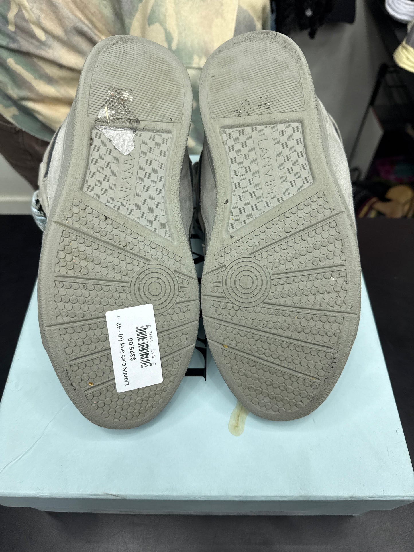 LANVIN Curb Grey (U) - 42(9)