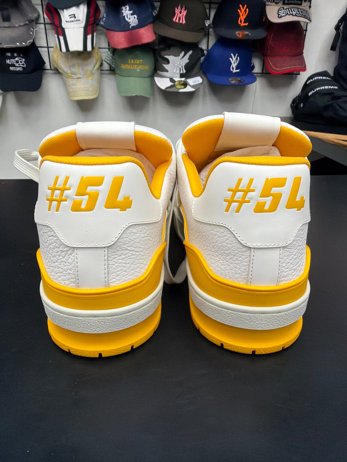Louis Vuitton Trainer #54 Yellow - 10M (NB)