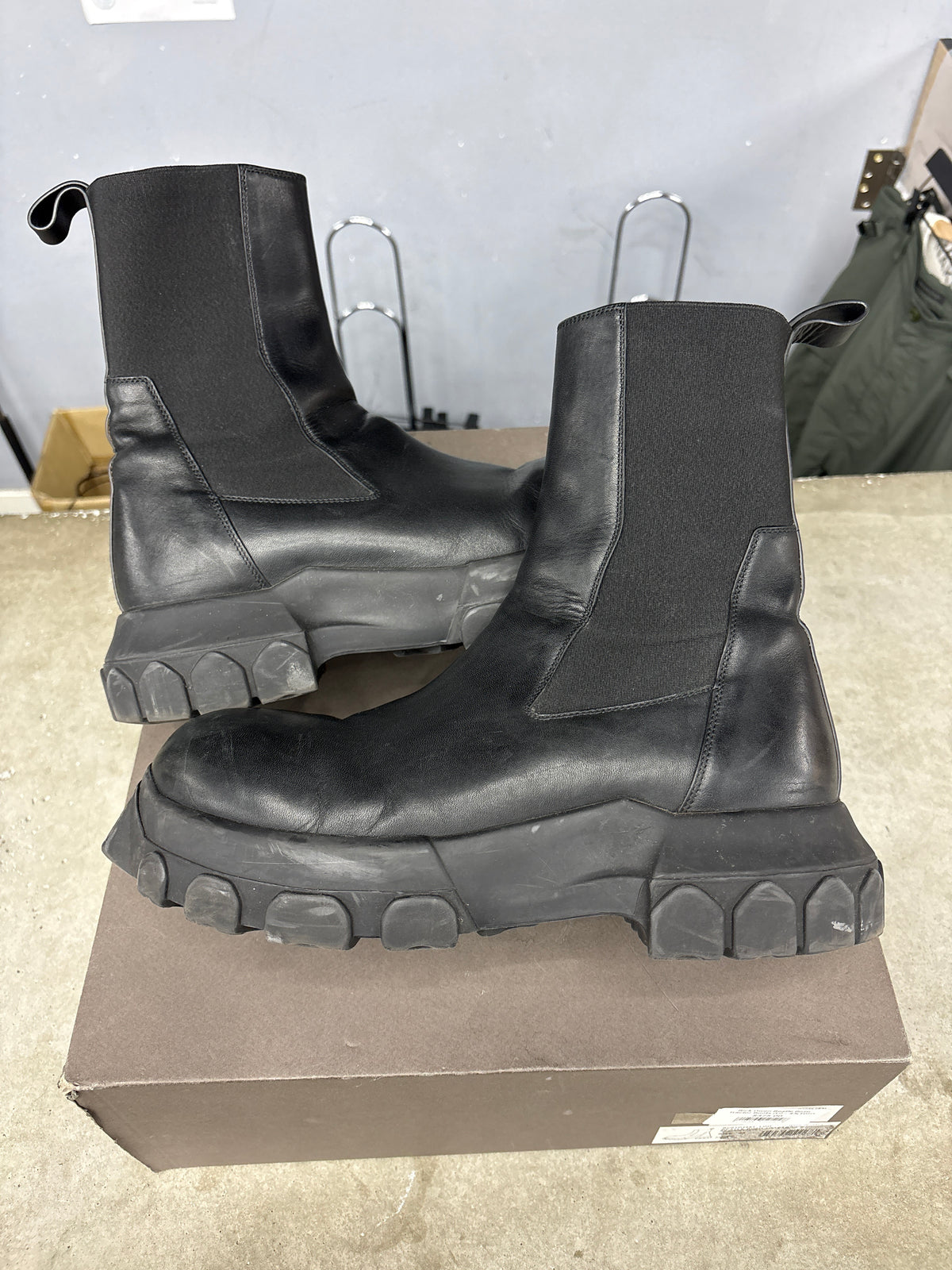 Rick Owen Beatle Bozo Tractor Boots (U) - 43(10)**