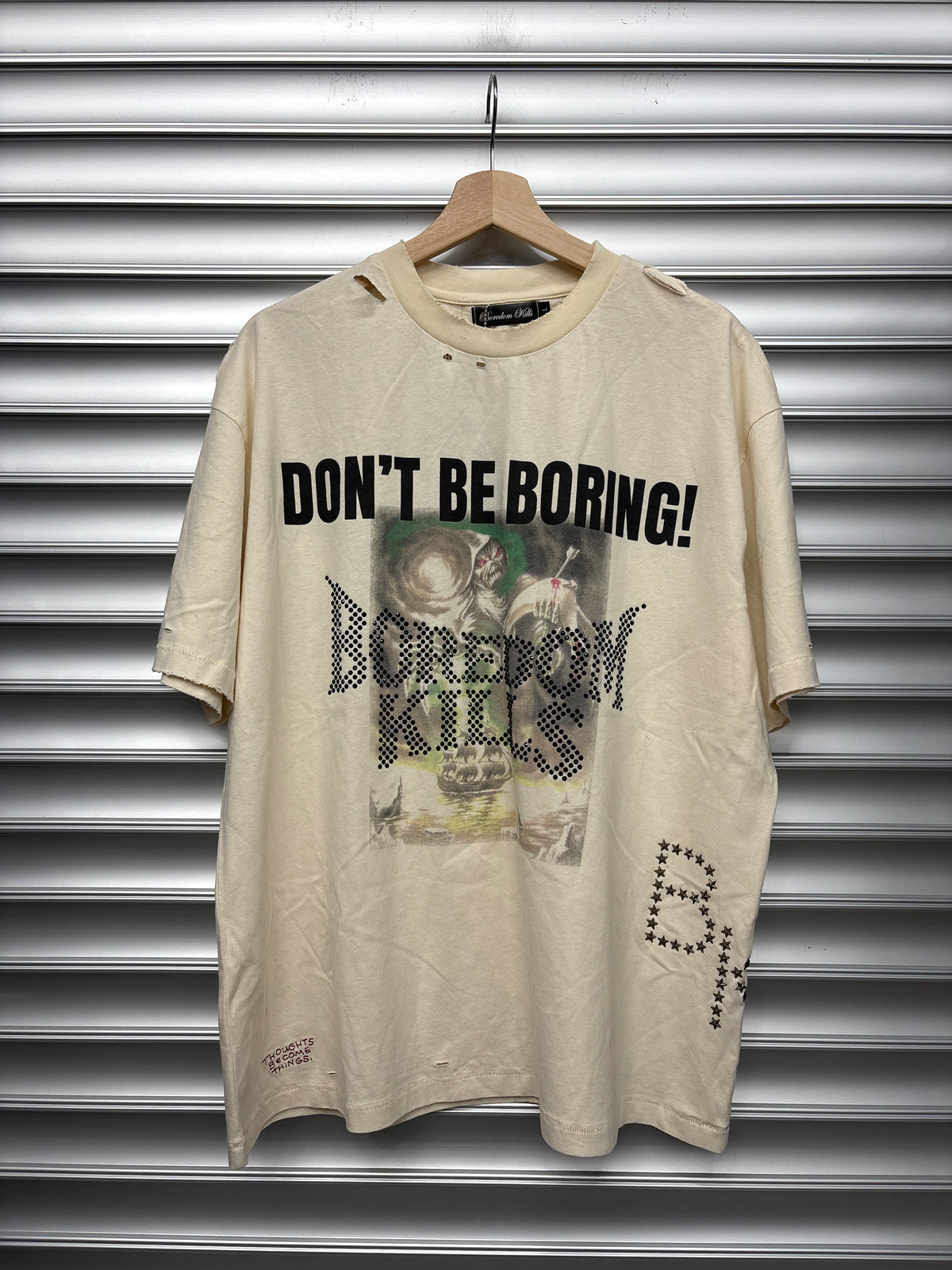 Boredom Kills Dont Be Boring Tee - L**