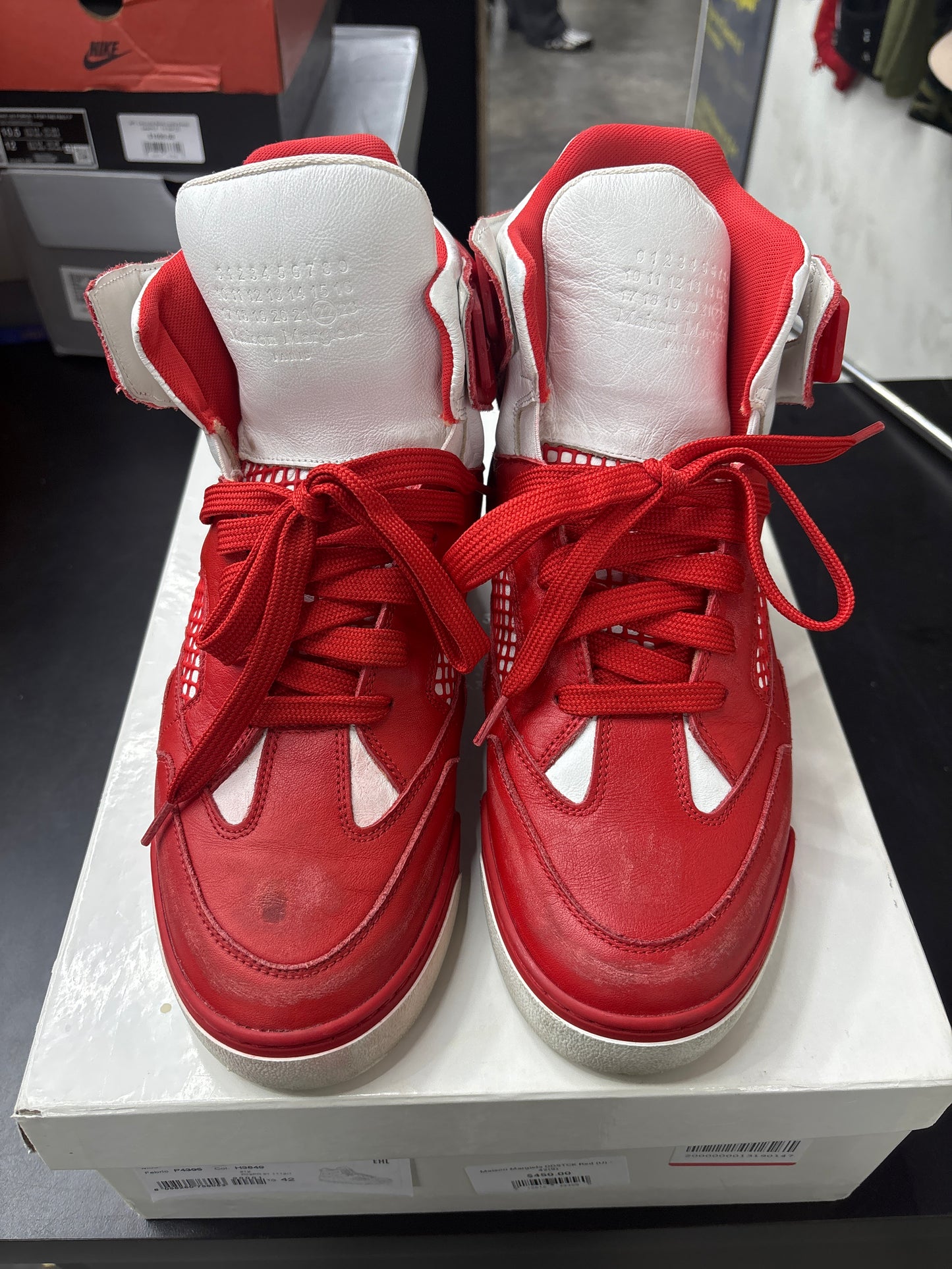 Maison Margiela DDSTCK Red (U) - 42(9)