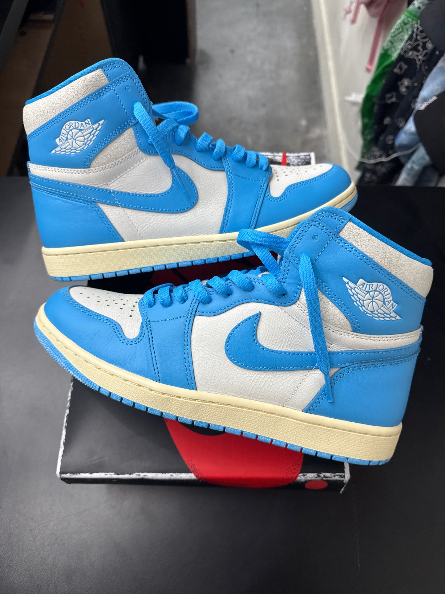 AJ1 UNC Reimagined (U) - 10.5M
